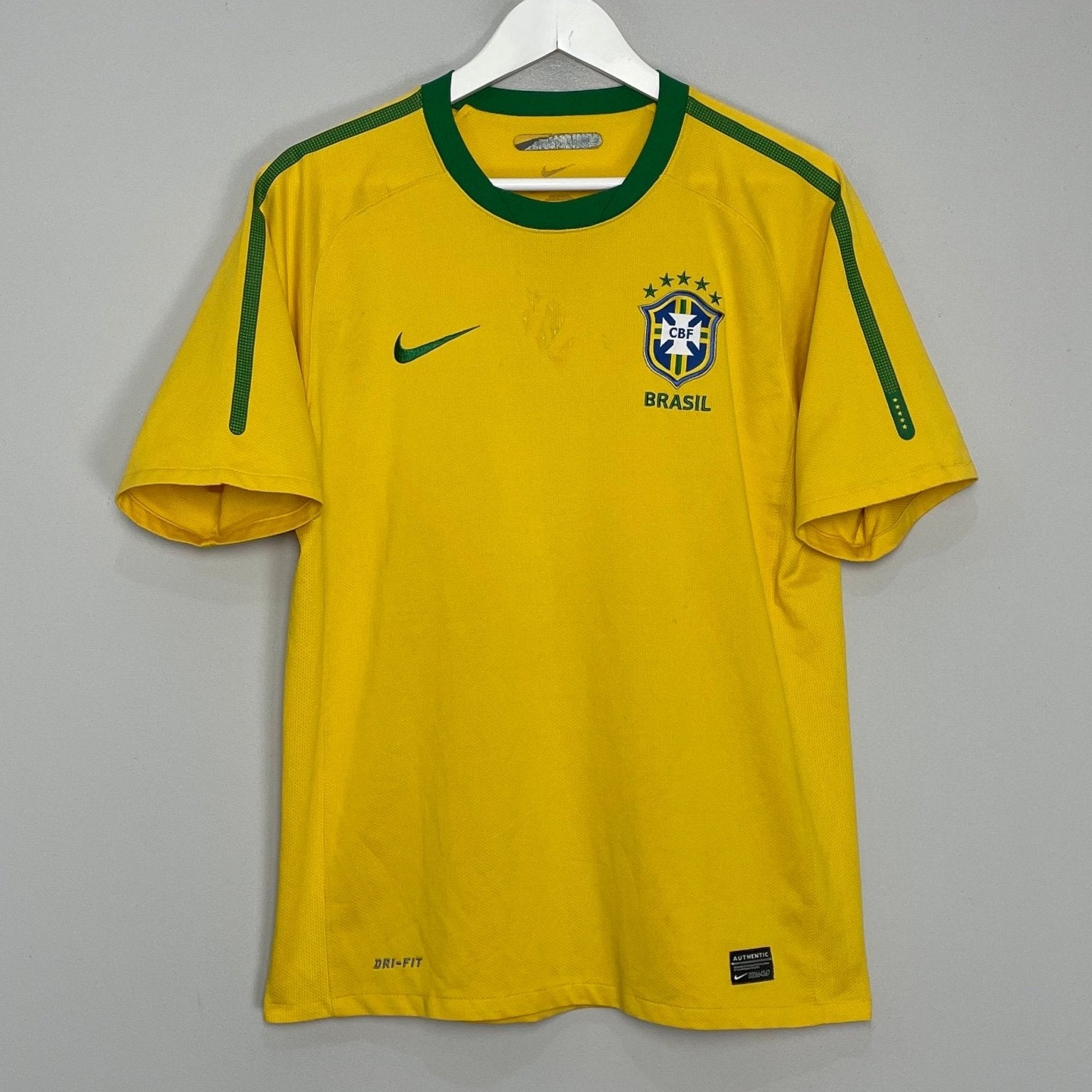 Shop 2010/11 BRAZIL HOME SHIRT (M) NIKE, classic football shirts, vintage football shirts & retro soccer jerseys at Cult Kits