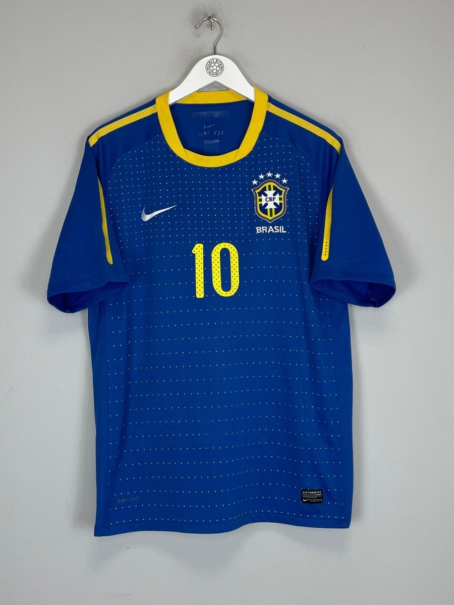 2010/11 BRAZIL KAKA 10 AWAY SHIRT (L) NIKE - Cult Kits - Large - Buy Vintage Football Shirts, Authentic Retro Football Shirts For Sale, Classic Football Shirts & Soccer Jersey
