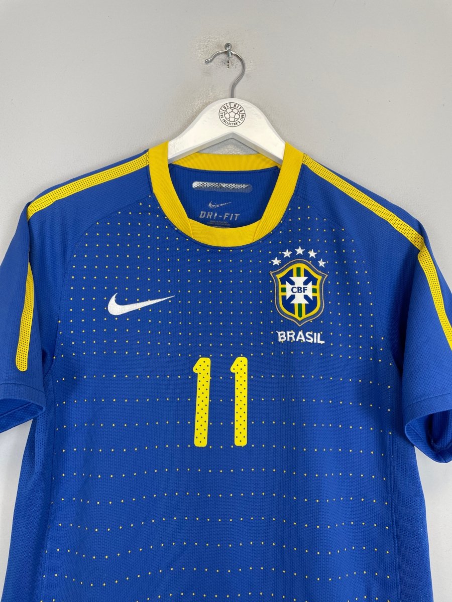 2010/11 BRAZIL NEYMAR JR 11 AWAY SHIRT (S) NIKE - Cult Kits - Small - Buy Vintage Football Shirts, Authentic Retro Football Shirts For Sale, Classic Football Shirts & Soccer Jersey