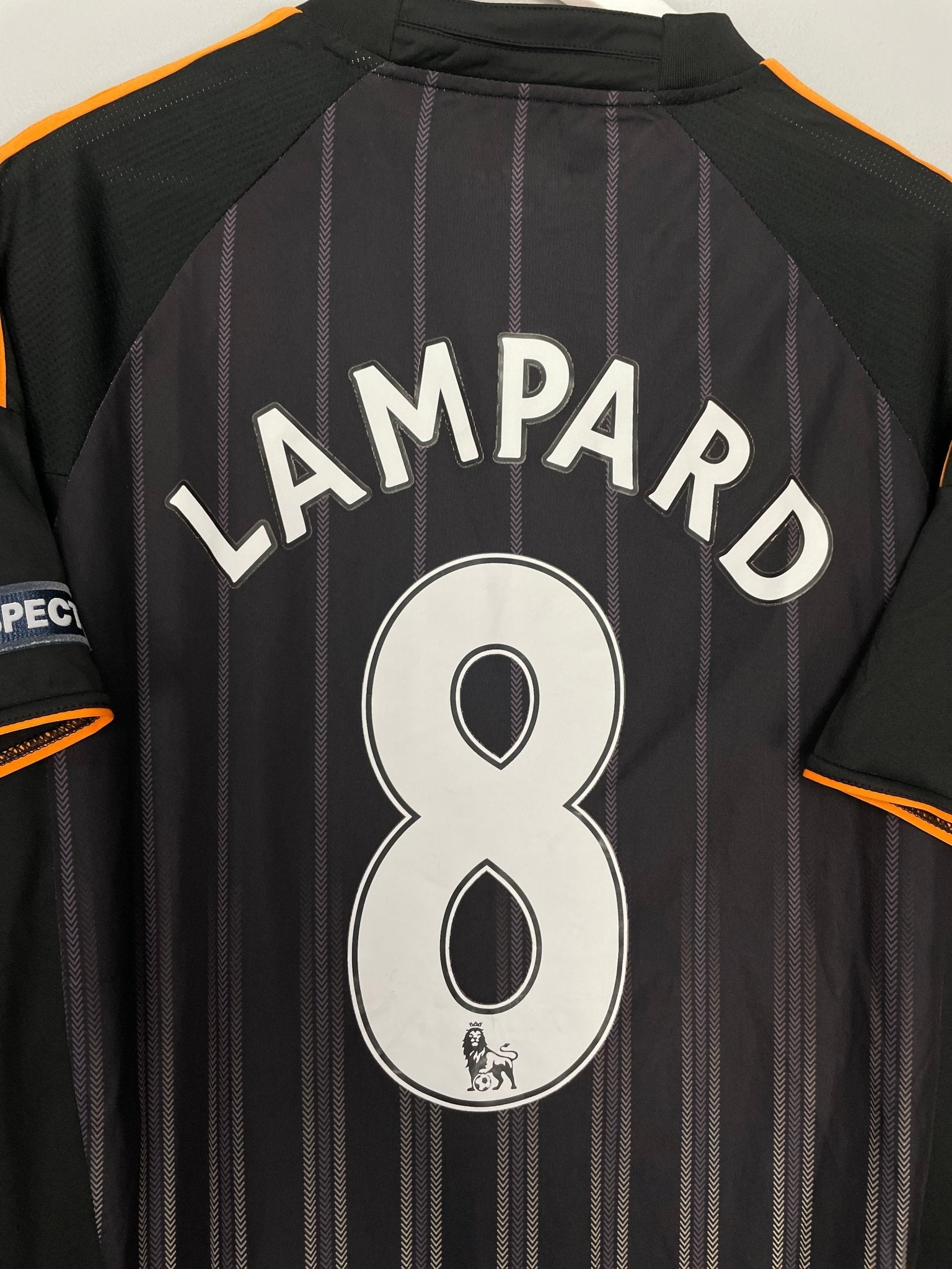 Shop 2010/11 CHELSEA LAMPARD #8 AWAY SHIRT (L) ADIDAS, classic football shirts, vintage football shirts & retro soccer jerseys at Cult Kits