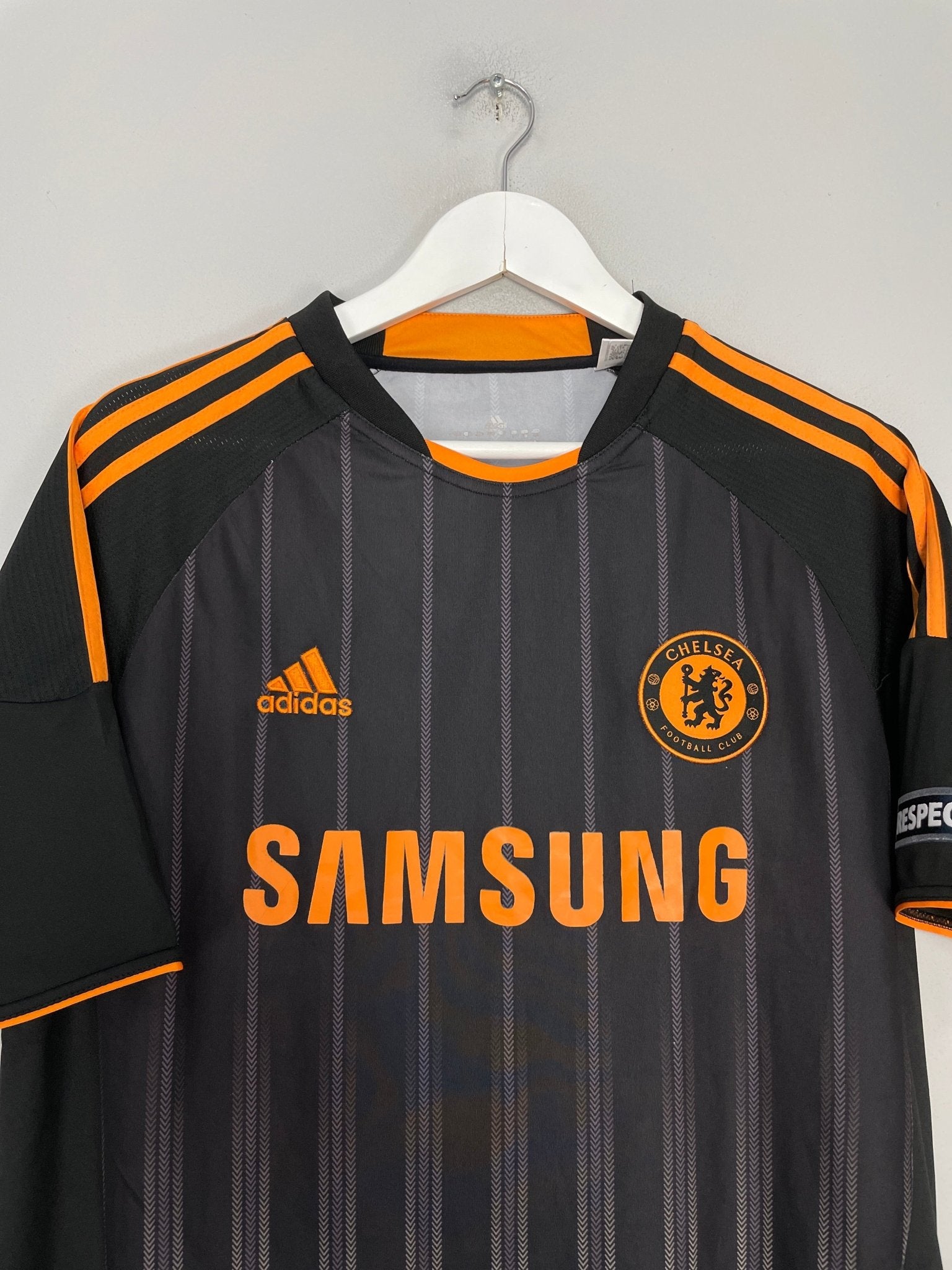 Shop 2010/11 CHELSEA LAMPARD #8 AWAY SHIRT (L) ADIDAS, classic football shirts, vintage football shirts & retro soccer jerseys at Cult Kits