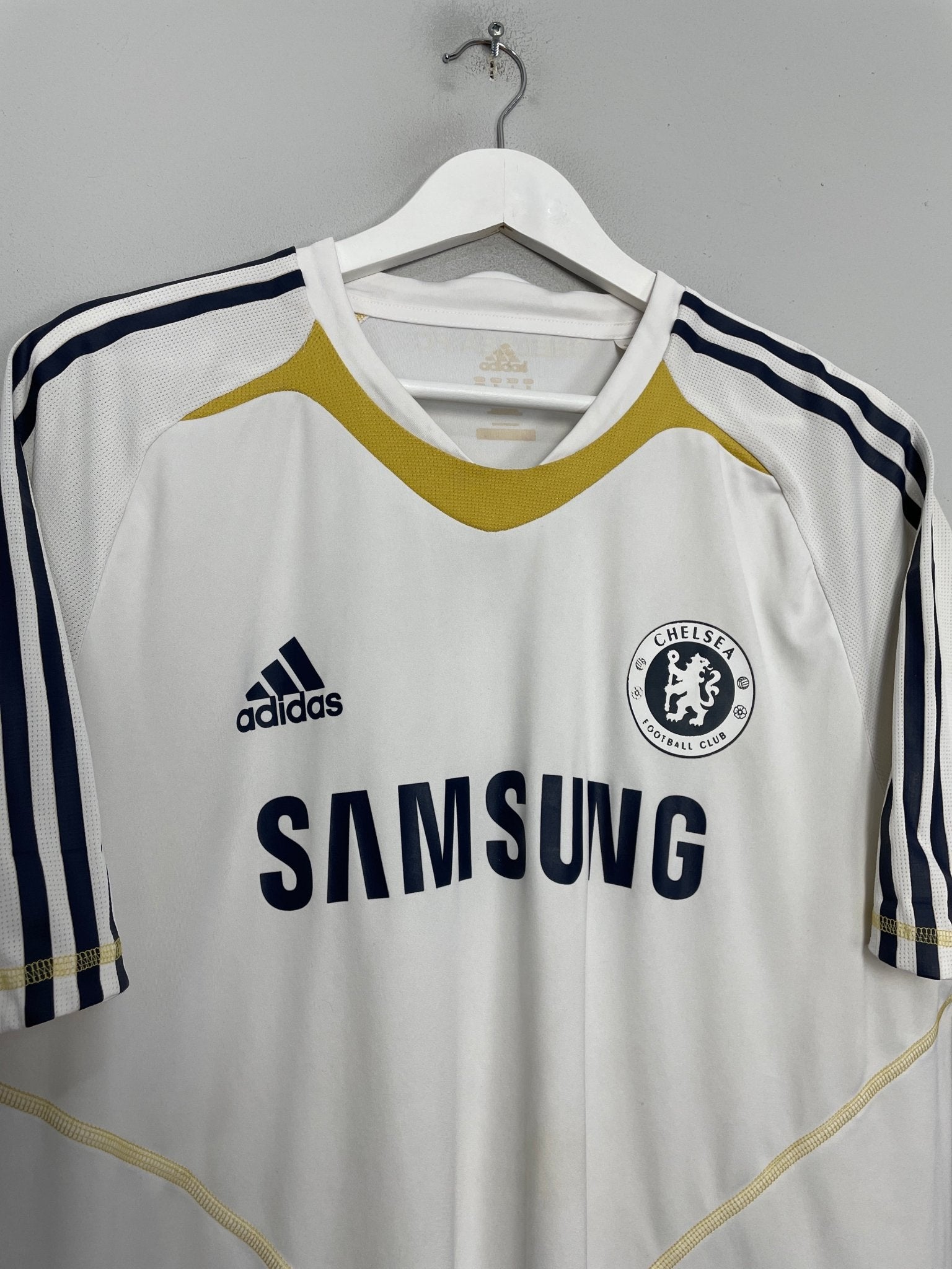 Shop 2010/11 CHELSEA TRAINING SHIRT (XL) ADIDAS, classic football shirts, vintage football shirts & retro soccer jerseys at Cult Kits