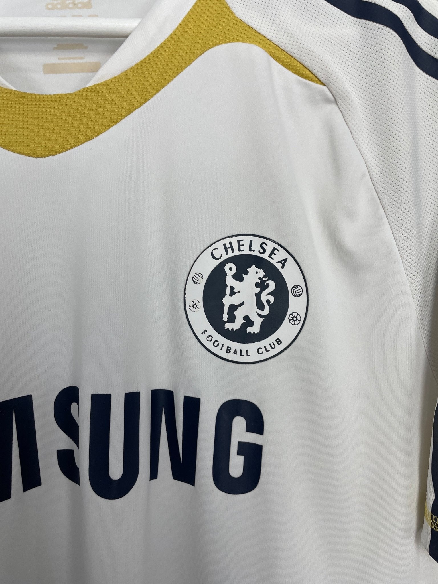 Shop 2010/11 CHELSEA TRAINING SHIRT (XL) ADIDAS, classic football shirts, vintage football shirts & retro soccer jerseys at Cult Kits
