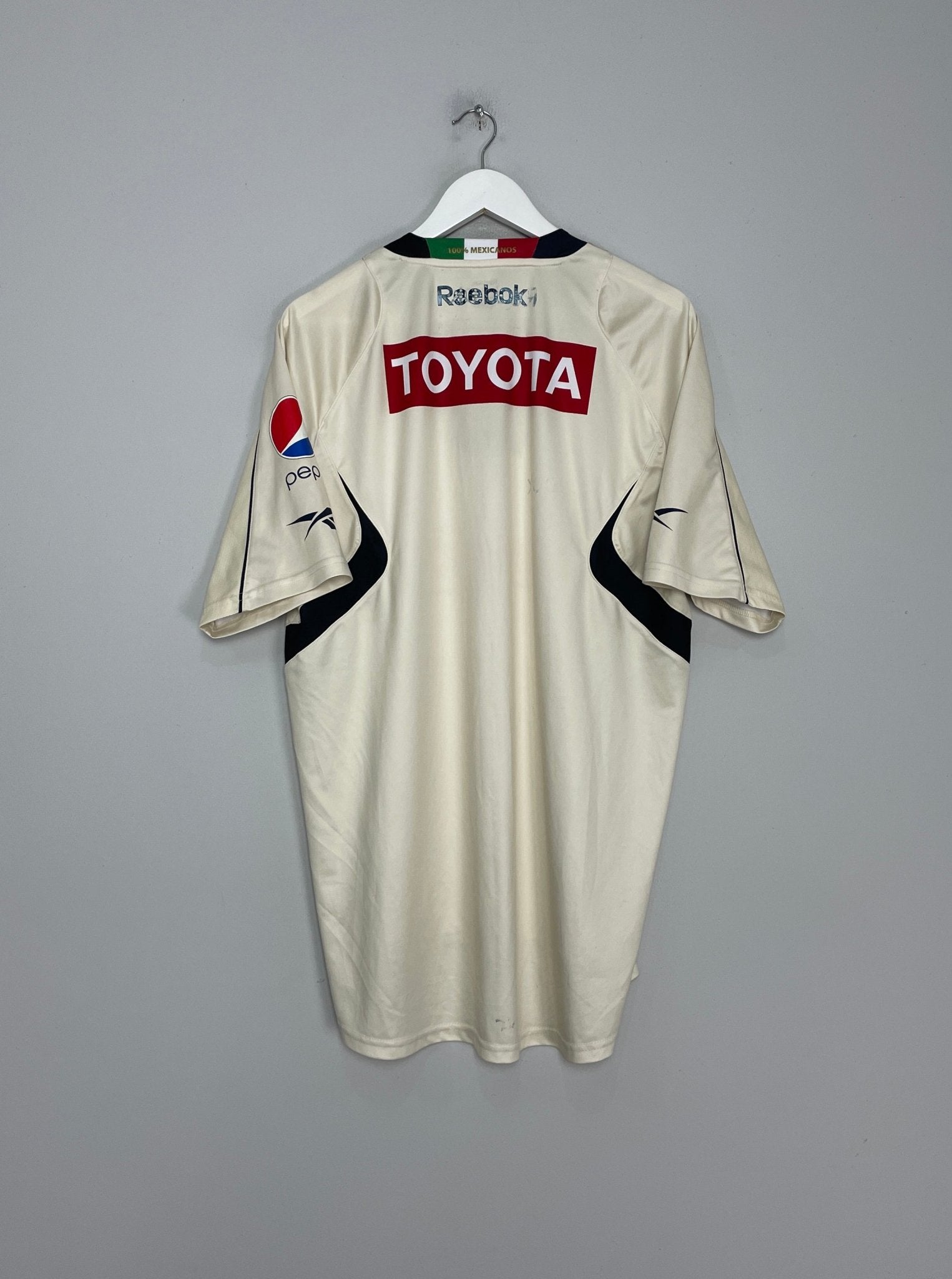 Shop 2010/11 CHIVAS GUADALAJARA GK SHIRT (L) REEBOK, classic football shirts, vintage football shirts & retro soccer jerseys at Cult Kits