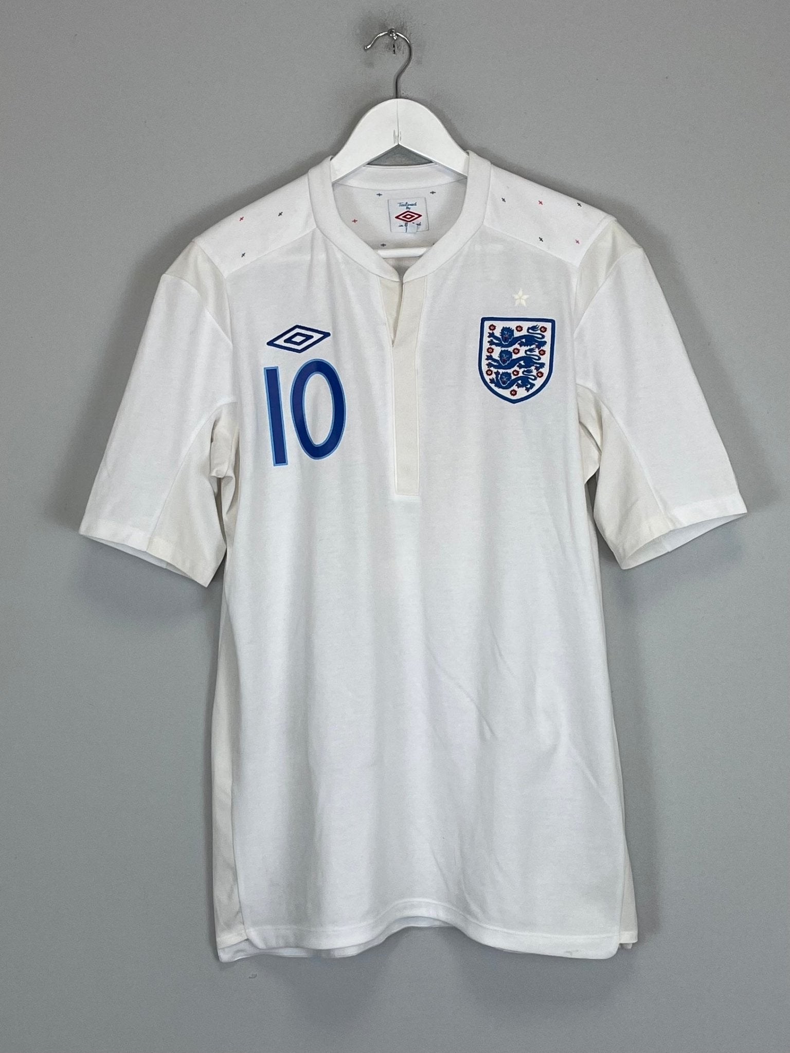 Shop 2010/11 ENGLAND ROONEY #10 HOME SHIRT (M) UMBRO, classic football shirts, vintage football shirts & retro soccer jerseys at Cult Kits