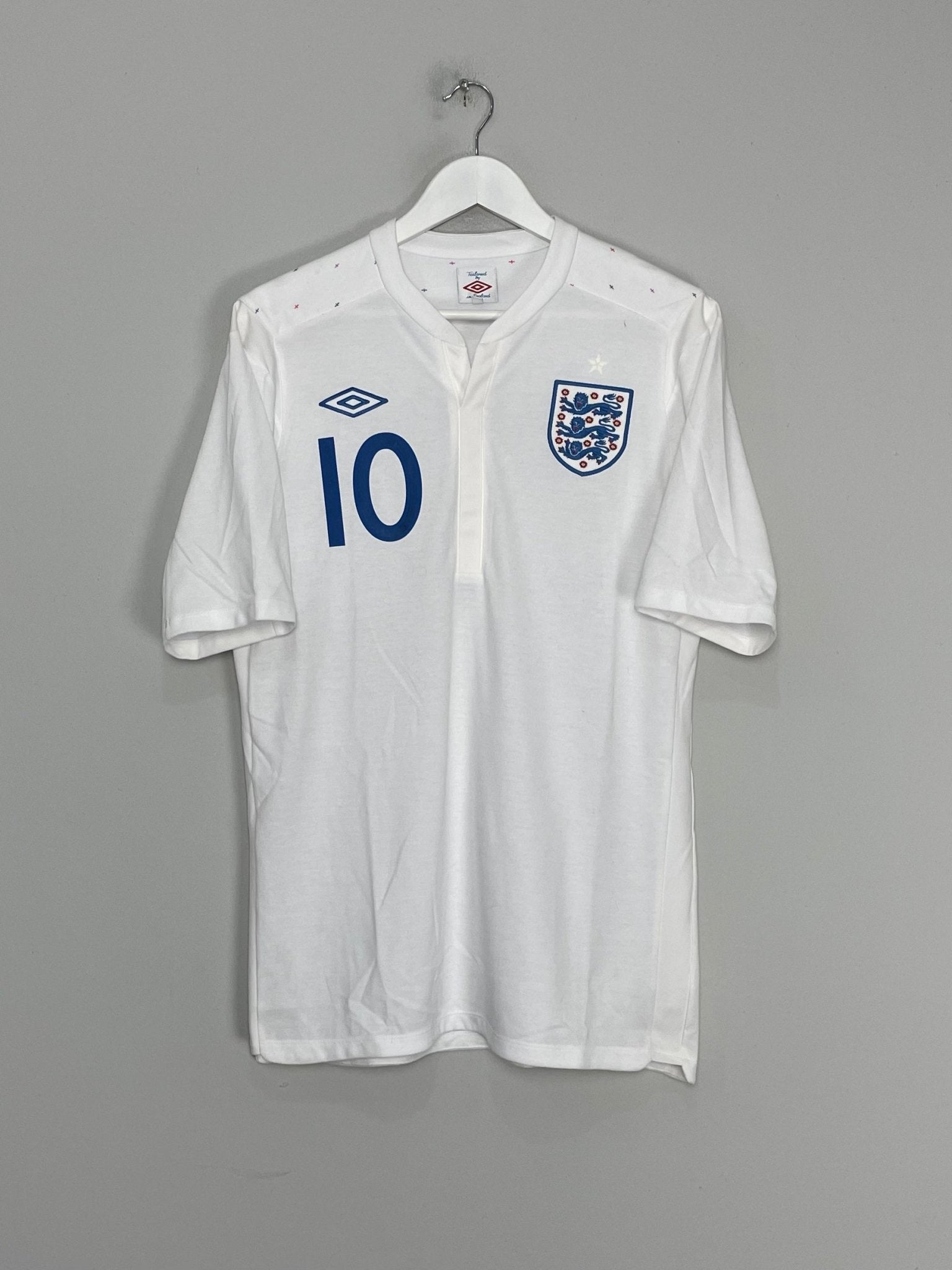 Shop 2010/11 ENGLAND WILSHERE #10 HOME SHIRT (M) UMBRO, classic football shirts, vintage football shirts & retro soccer jerseys at Cult Kits