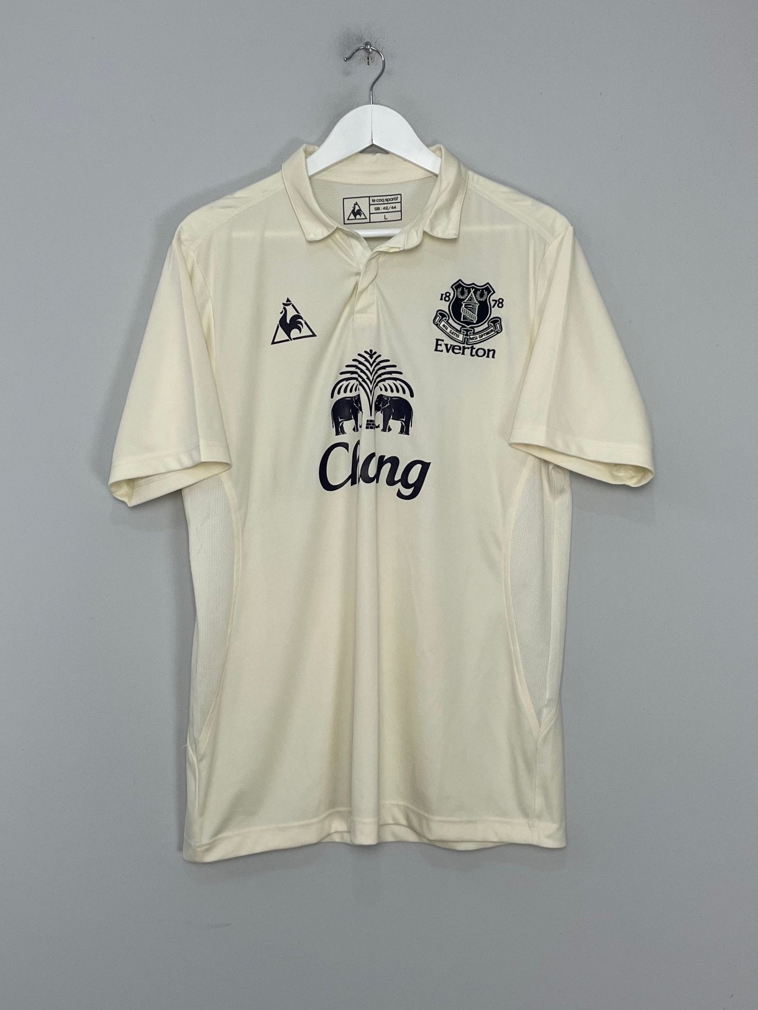 Shop 2010/11 EVERTON FELLAINI #25 THIRD SHIRT (L) LE COQ, classic football shirts, vintage football shirts & retro soccer jerseys at Cult Kits