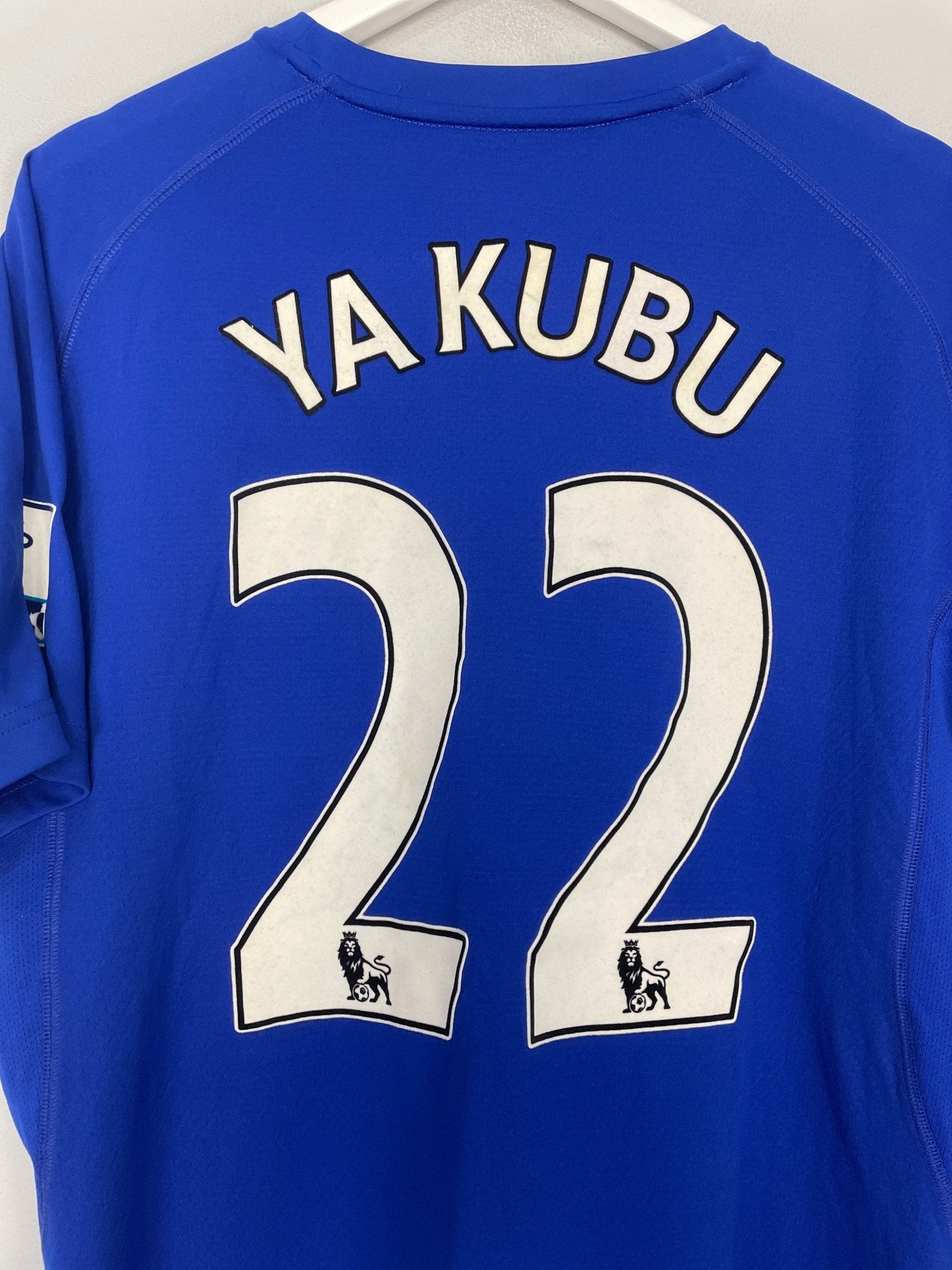 Shop 2010/11 EVERTON YAKUBU #22 *MATCH WORN* HOME SHIRT (L) LE COQ, classic football shirts, vintage football shirts & retro soccer jerseys at Cult Kits