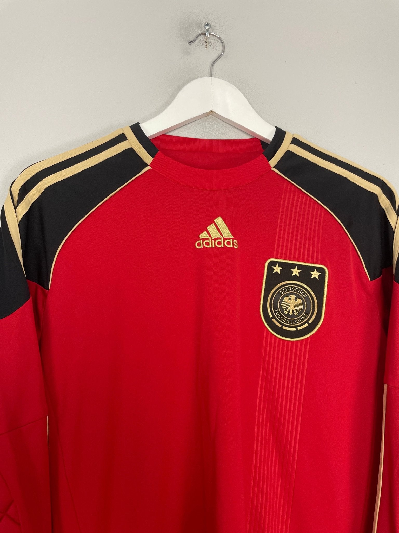 Shop 2010/11 GERMANY GK SHIRT (M) ADIDAS, classic football shirts, vintage football shirts & retro soccer jerseys at Cult Kits