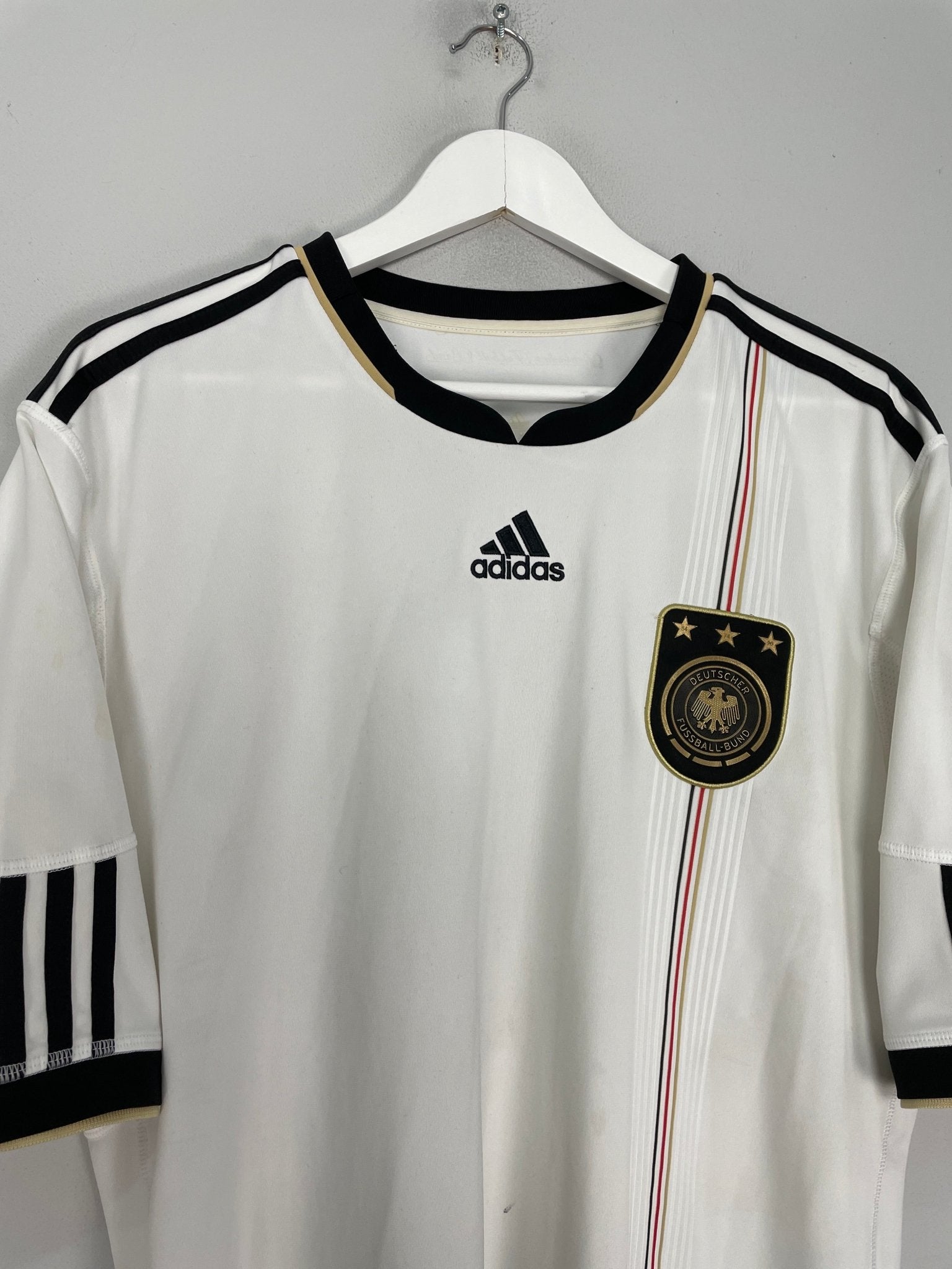 Shop 2010/11 GERMANY HOME SHIRT (XL) ADIDAS, classic football shirts, vintage football shirts & retro soccer jerseys at Cult Kits