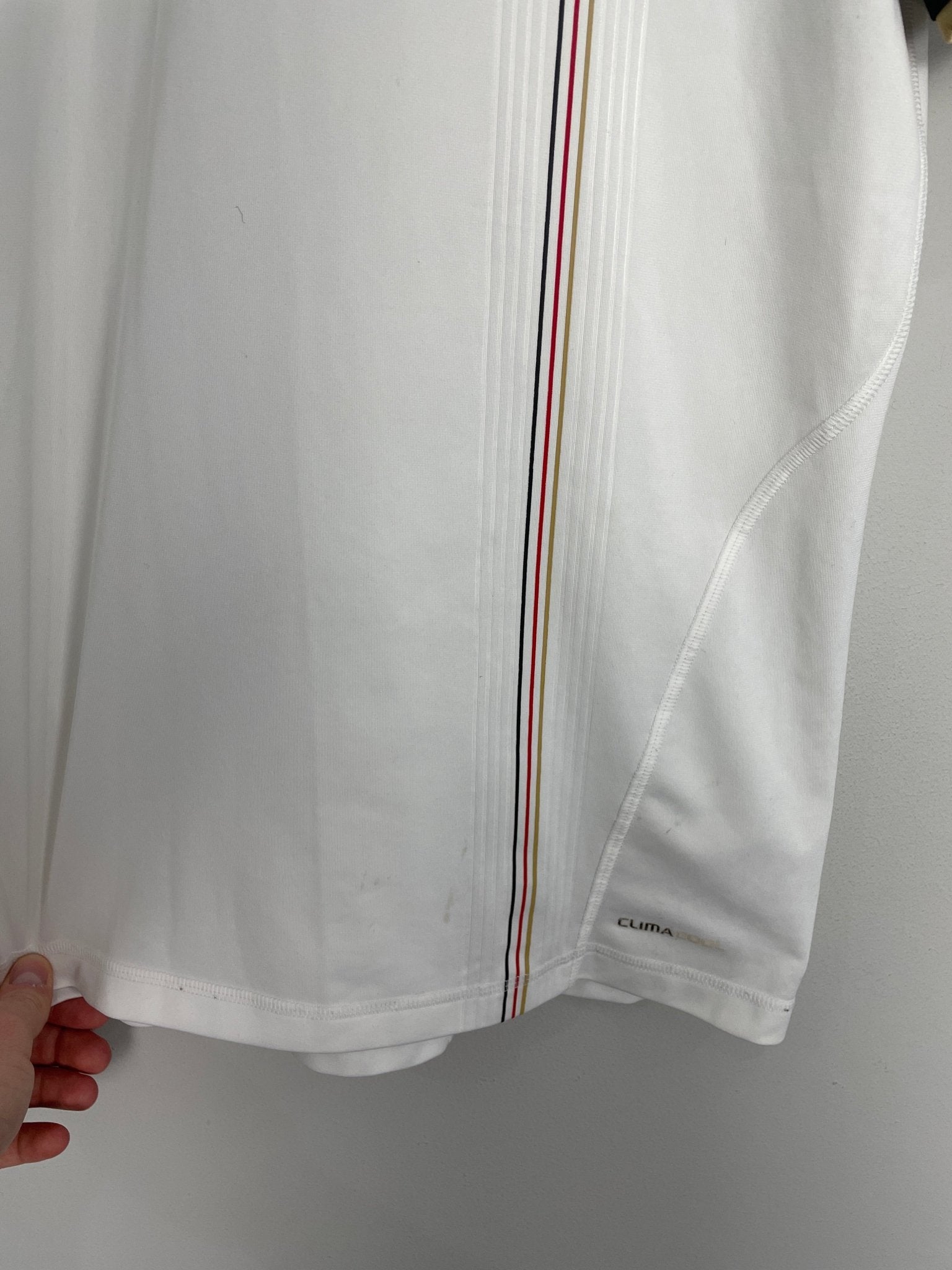 Shop 2010/11 GERMANY HOME SHIRT (XL) ADIDAS, classic football shirts, vintage football shirts & retro soccer jerseys at Cult Kits