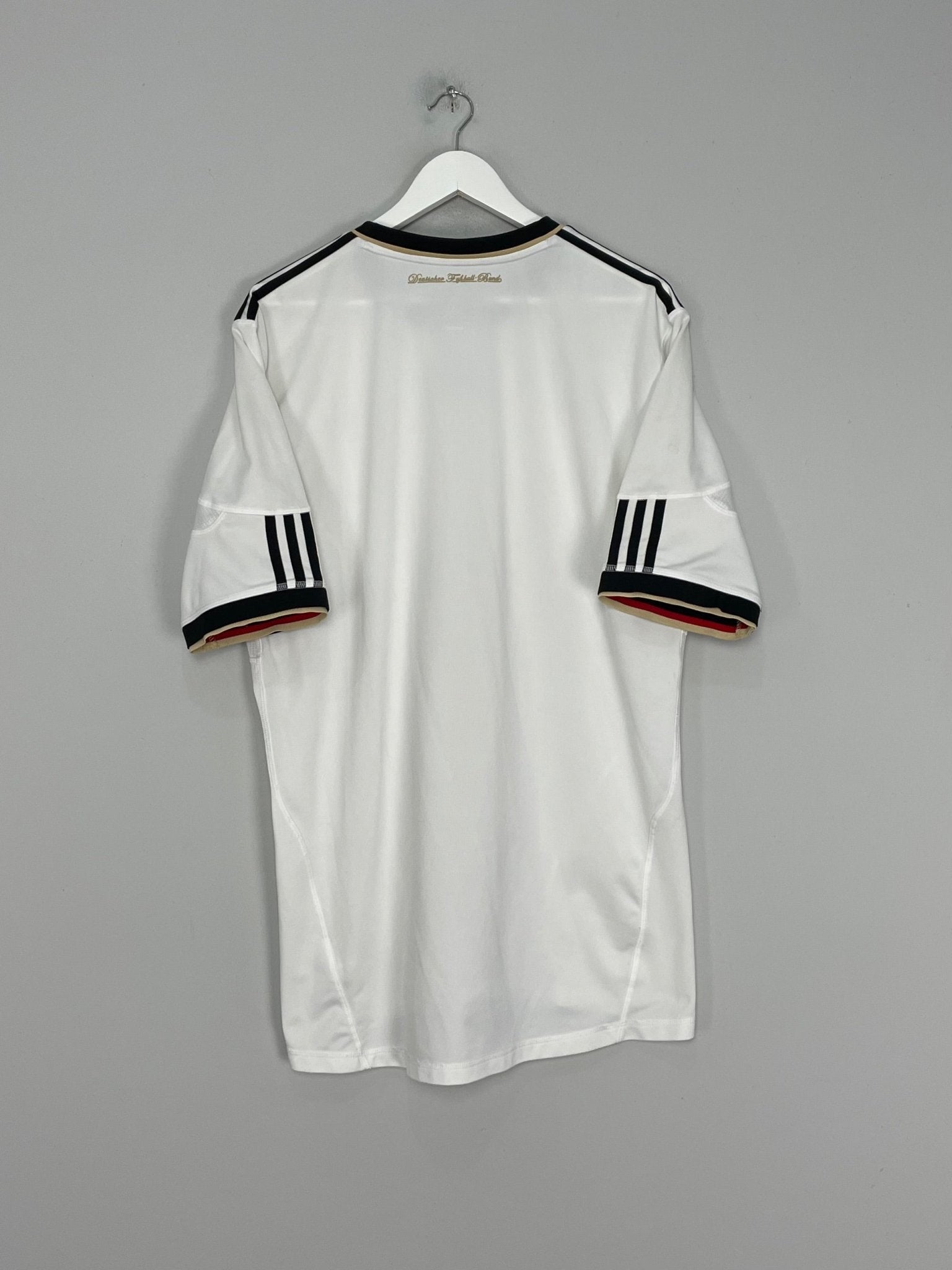 Shop 2010/11 GERMANY HOME SHIRT (XL) ADIDAS, classic football shirts, vintage football shirts & retro soccer jerseys at Cult Kits