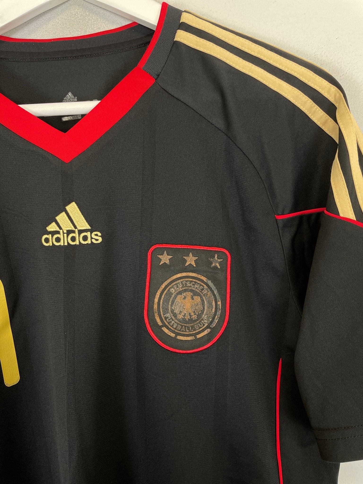 Shop 2010/11 GERMANY KLOSE #11 AWAY SHIRT (M) ADIDAS, classic football shirts, vintage football shirts & retro soccer jerseys at Cult Kits