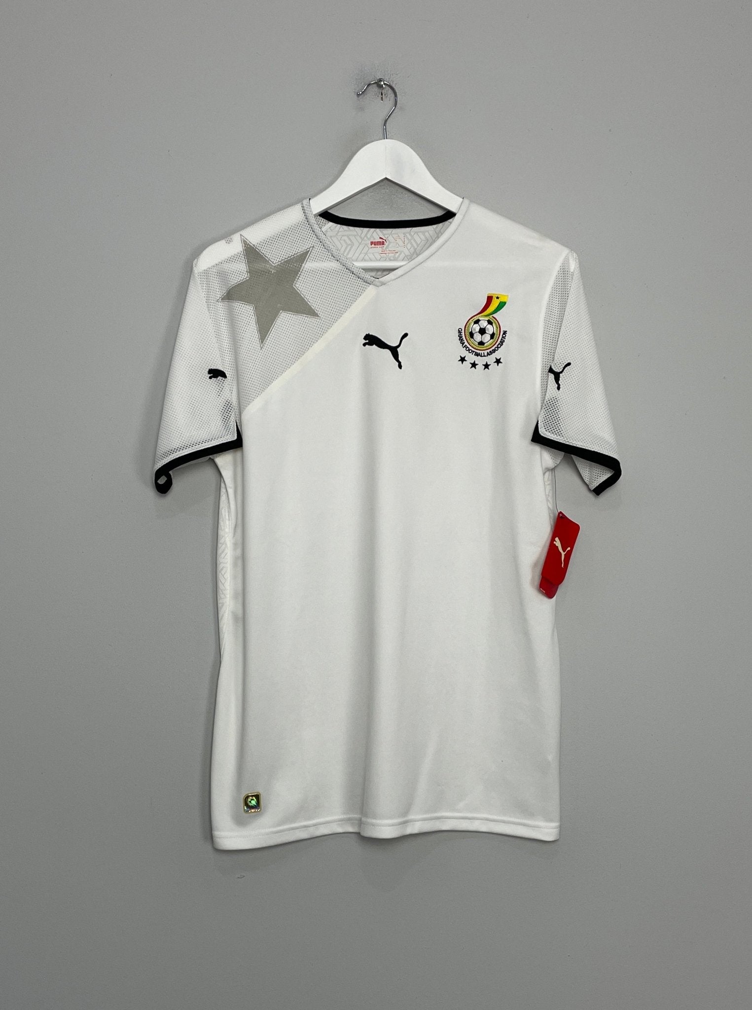 Shop 2010/11 GHANA *BNWT* HOME SHIRT (M) PUMA, classic football shirts, vintage football shirts & retro soccer jerseys at Cult Kits