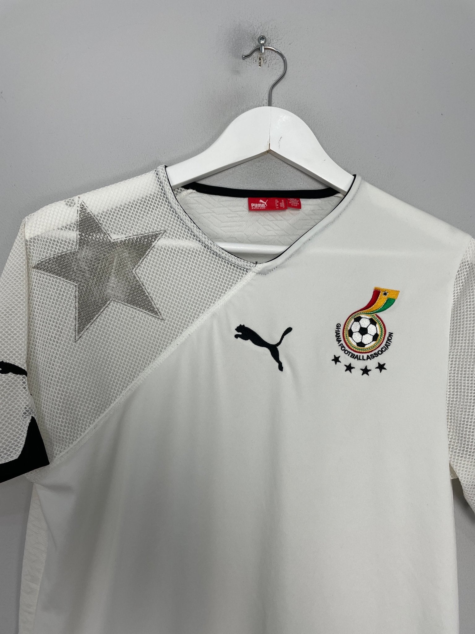 Shop 2010/11 GHANA HOME SHIRT (M) PUMA, classic football shirts, vintage football shirts & retro soccer jerseys at Cult Kits
