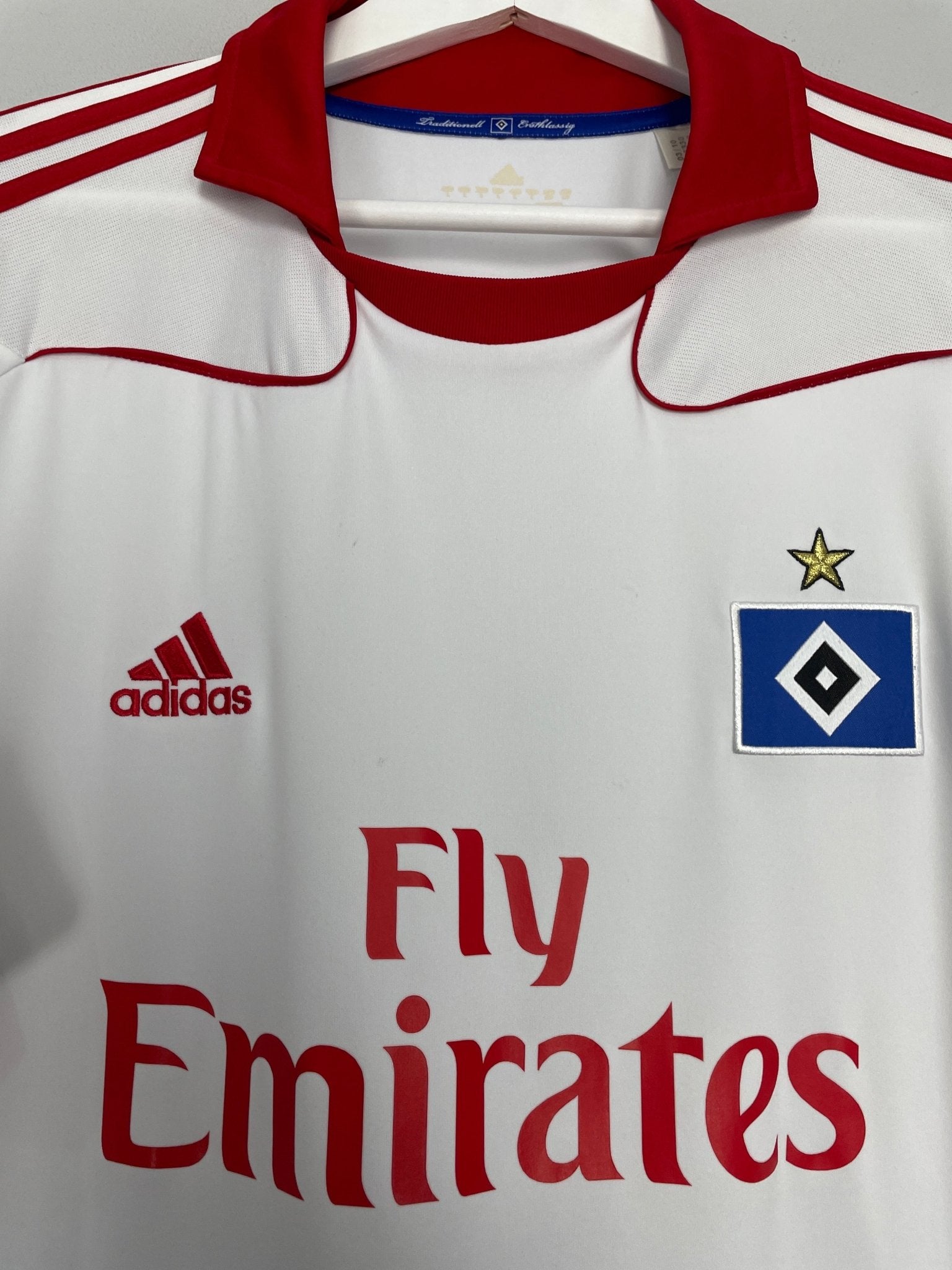 Shop 2010/11 HAMBURG HOME SHIRT (L) ADIDAS, classic football shirts, vintage football shirts & retro soccer jerseys at Cult Kits