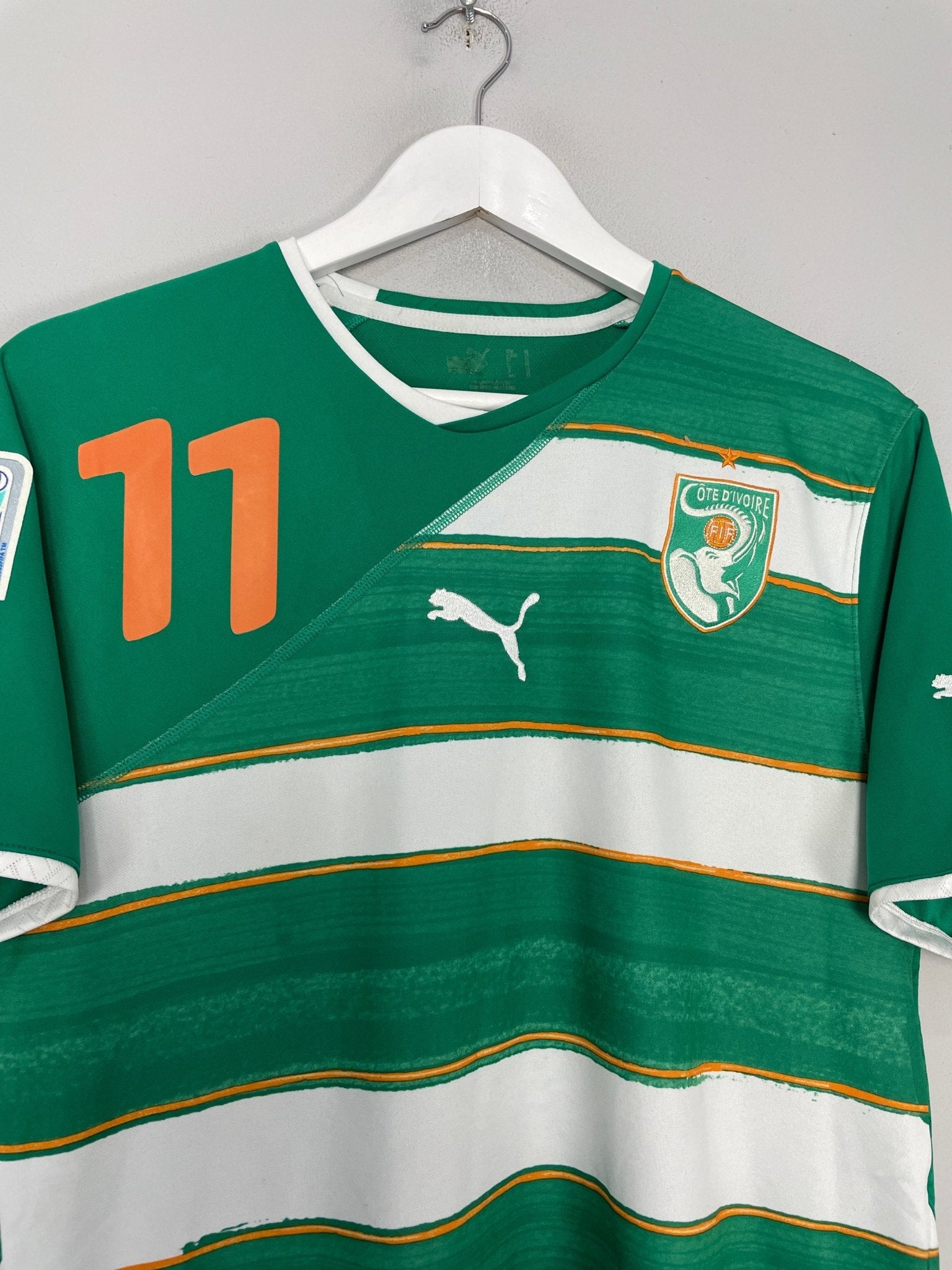 Shop 2010/11 IVORY COAST DROGBA #11 AWAY SHIRT (M) PUMA, classic football shirts, vintage football shirts & retro soccer jerseys at Cult Kits
