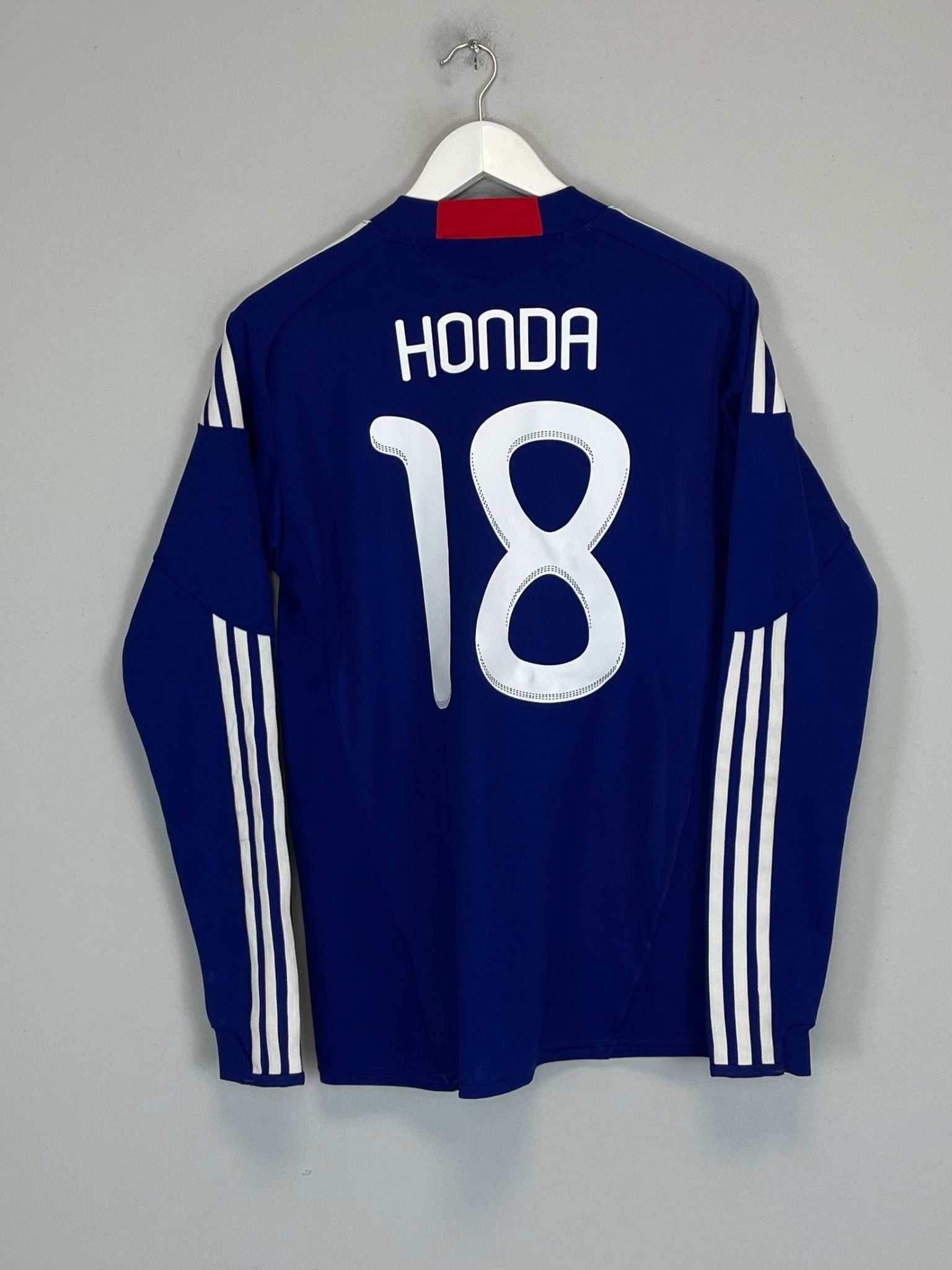 Shop 2010/11 JAPAN HONDA #18 HOME SHIRT (S) ADIDAS, classic football shirts, vintage football shirts & retro soccer jerseys at Cult Kits