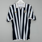 Shop 2010/11 JUVENTUS CHIELLINI #3 HOME SHIRT (L) NIKE, classic football shirts, vintage football shirts & retro soccer jerseys at Cult Kits