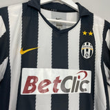 Shop 2010/11 JUVENTUS DEL PIERO #10 HOME SHIRT (M) NIKE, classic football shirts, vintage football shirts & retro soccer jerseys at Cult Kits