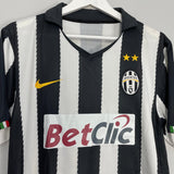 Shop 2010/11 JUVENTUS DEL PIERO #10 HOME SHIRT (M) NIKE, classic football shirts, vintage football shirts & retro soccer jerseys at Cult Kits