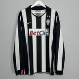 Shop 2010/11 JUVENTUS MARCHISIO #8 L/S HOME SHIRT (XL) NIKE, classic football shirts, vintage football shirts & retro soccer jerseys at Cult Kits