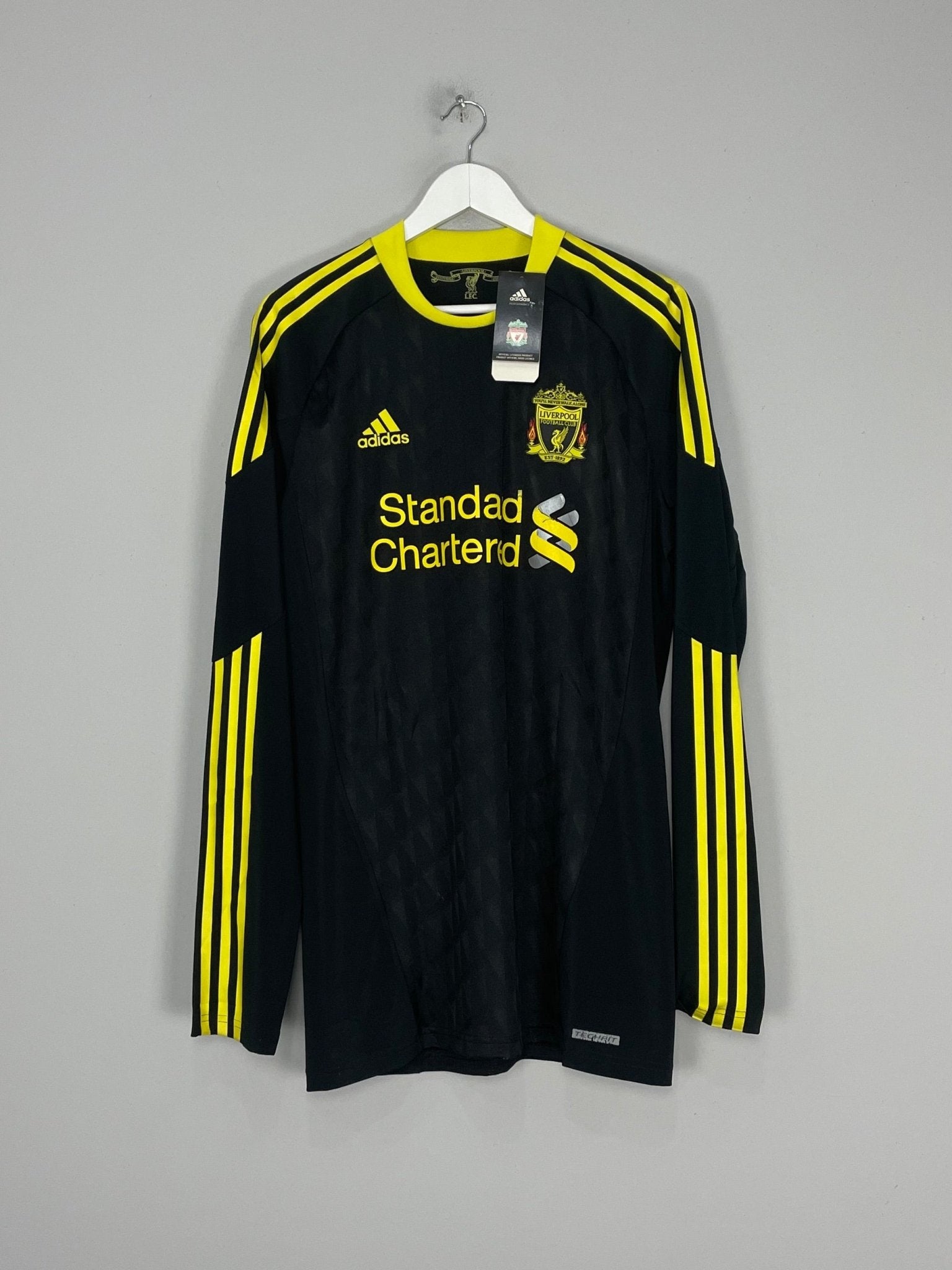 Shop 2010/11 LIVERPOOL KUYT #18 *PLAYER ISSUE* BNWT L/S THIRD SHIRT (XL) ADIDAS, classic football shirts, vintage football shirts & retro soccer jerseys at Cult Kits