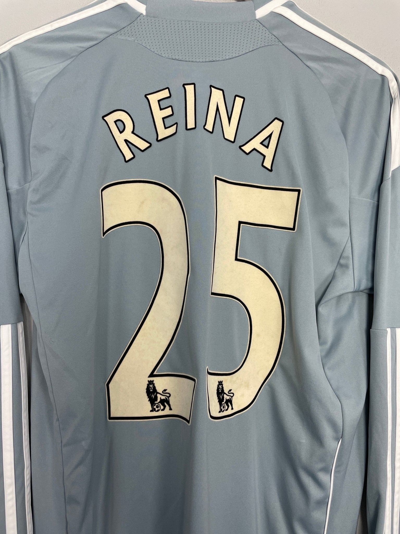 Shop 2010/11 LIVERPOOL REINA #25 GK SHIRT (M) ADIDAS, classic football shirts, vintage football shirts & retro soccer jerseys at Cult Kits