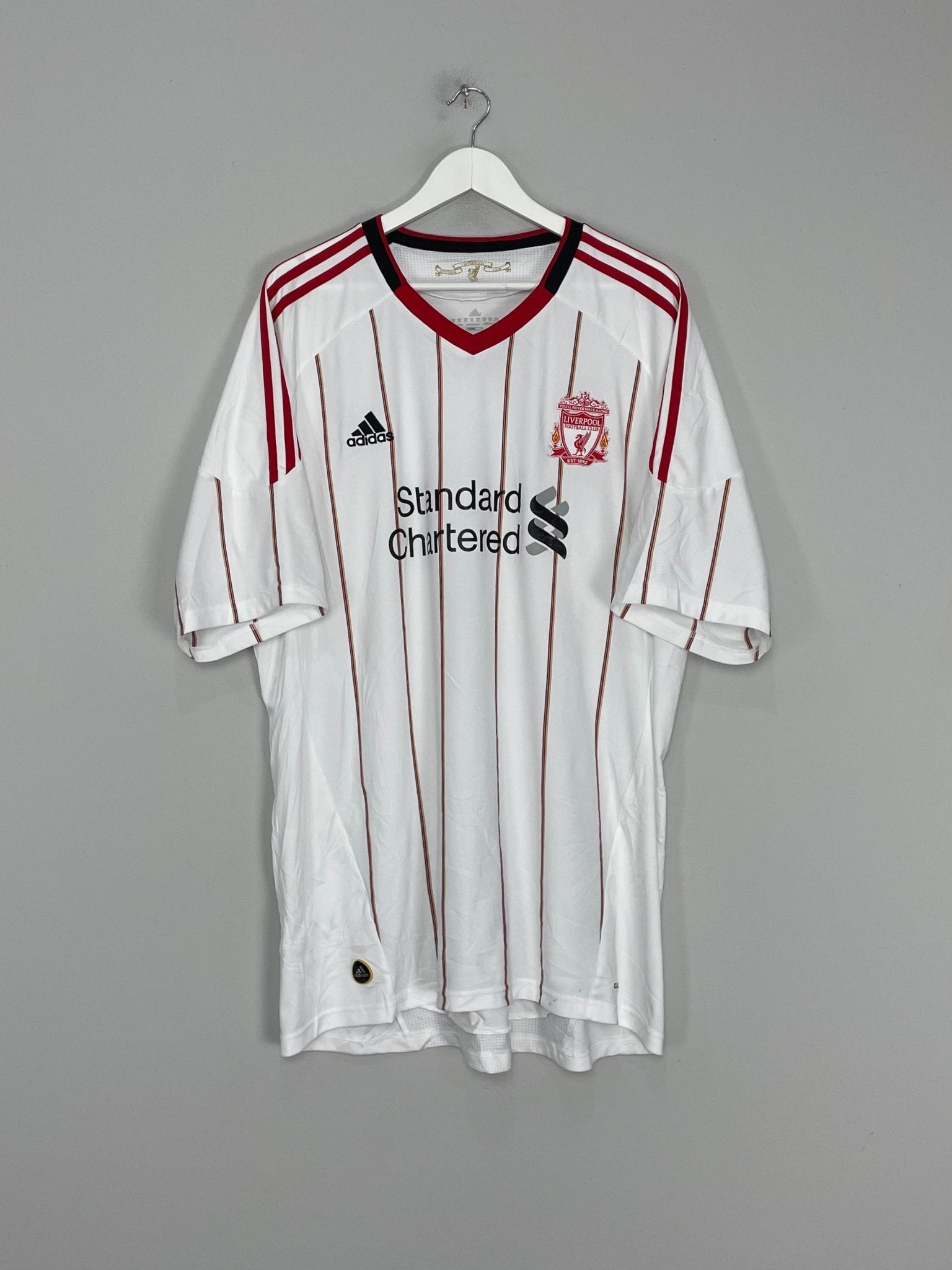 Shop 2010/11 LIVERPOOL SUAREZ #7 AWAY SHIRT (XXL) ADIDAS, classic football shirts, vintage football shirts & retro soccer jerseys at Cult Kits