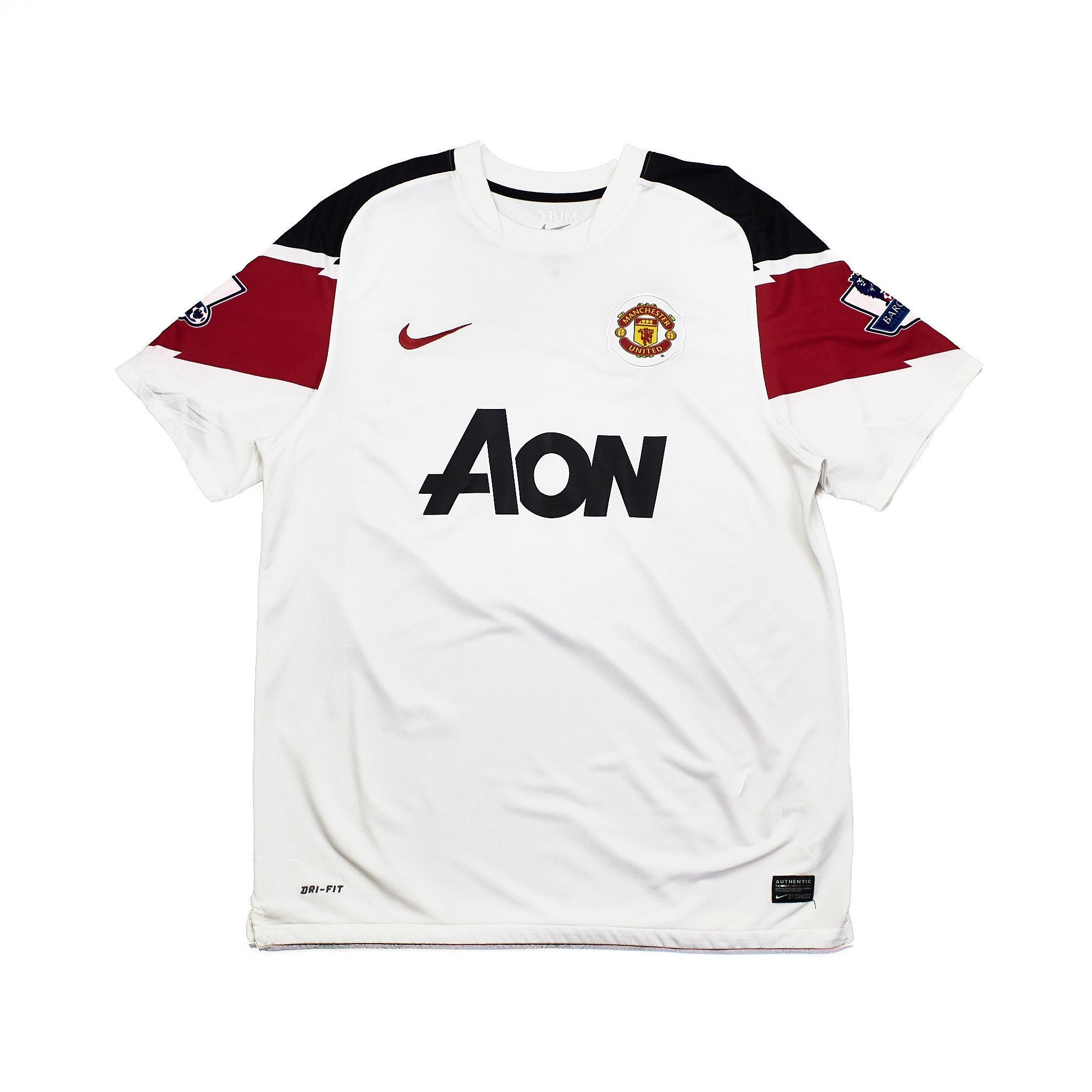 Buy 2010/11 Manchester United Berbatov 9 Away Shirt (L) Nike ~ Free worldwide shipping ~ Authentic Vintage Football Shirts from Cult Kits