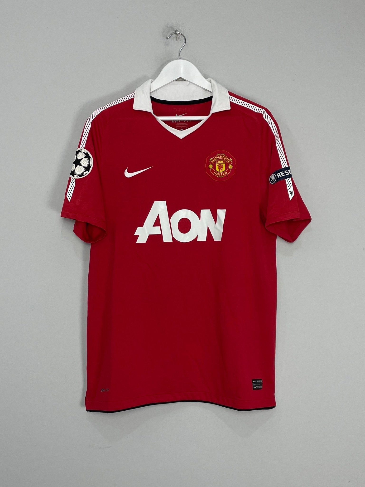 Shop 2010/11 MANCHESTER UNITED CHICHARITO #14 C/L HOME SHIRT (L) NIKE, classic football shirts, vintage football shirts & retro soccer jerseys at Cult Kits