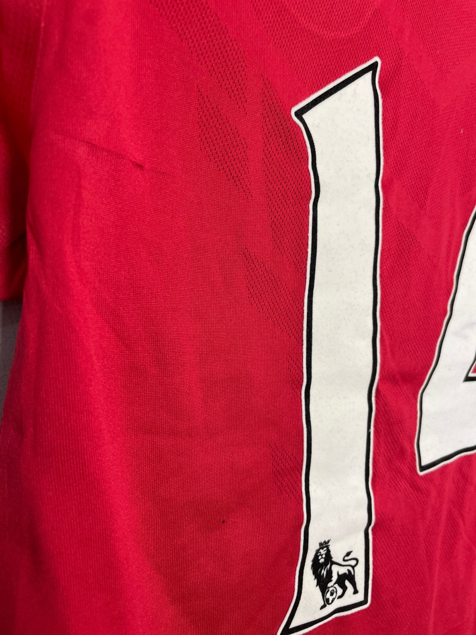 Shop 2010/11 MANCHESTER UNITED CHICHARITO #14 *MATCH ISSUE* HOME SHIRT (M) NIKE, classic football shirts, vintage football shirts & retro soccer jerseys at Cult Kits