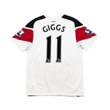 Buy 2010/11 Manchester United Giggs 11 Away Shirt (M) Nike ~ Free worldwide shipping ~ Authentic Vintage Football Shirts from Cult Kits