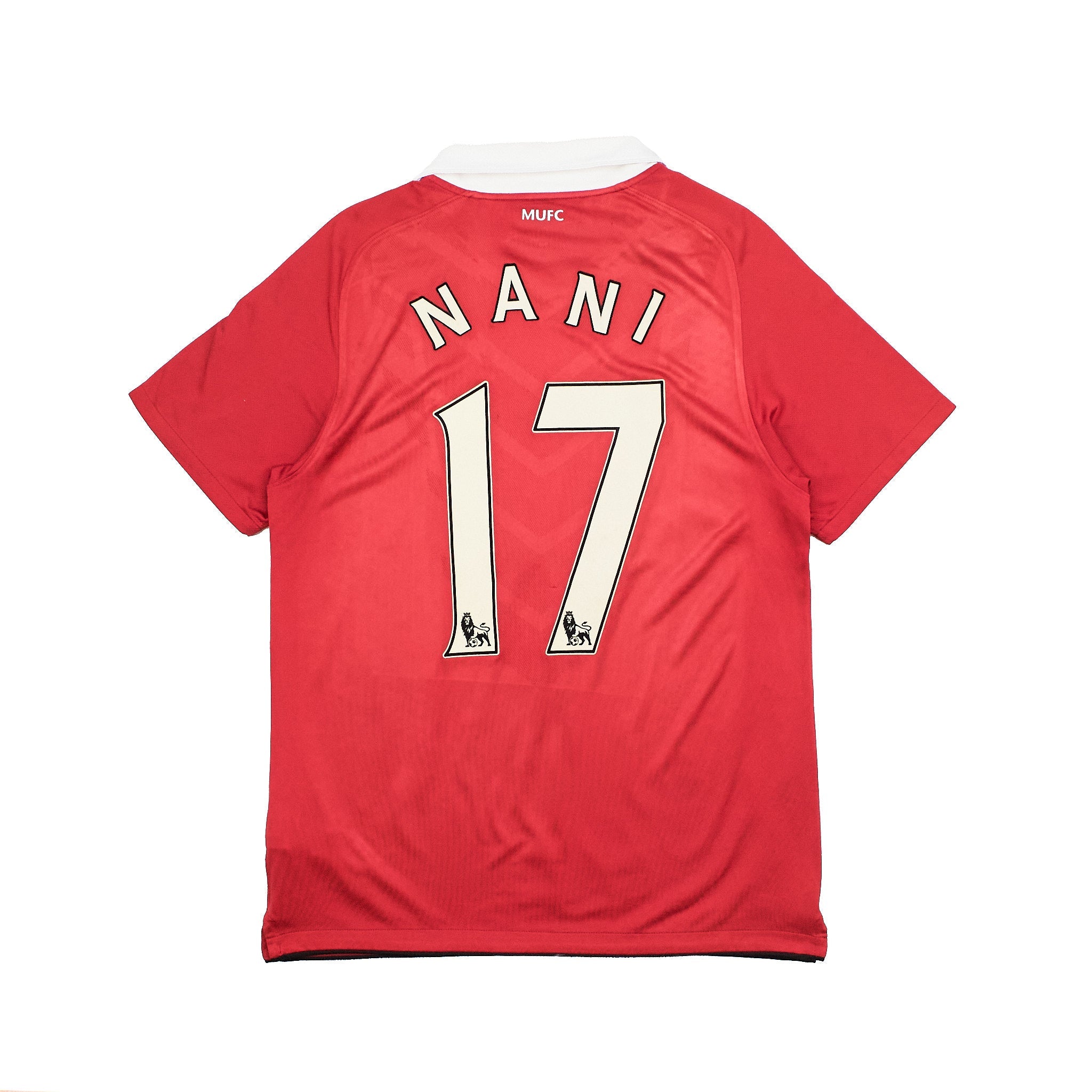 Buy 2010/11 Manchester United Nani 17 Home Shirt (L) Nike ~ Free worldwide shipping ~ Authentic Vintage Football Shirts from Cult Kits