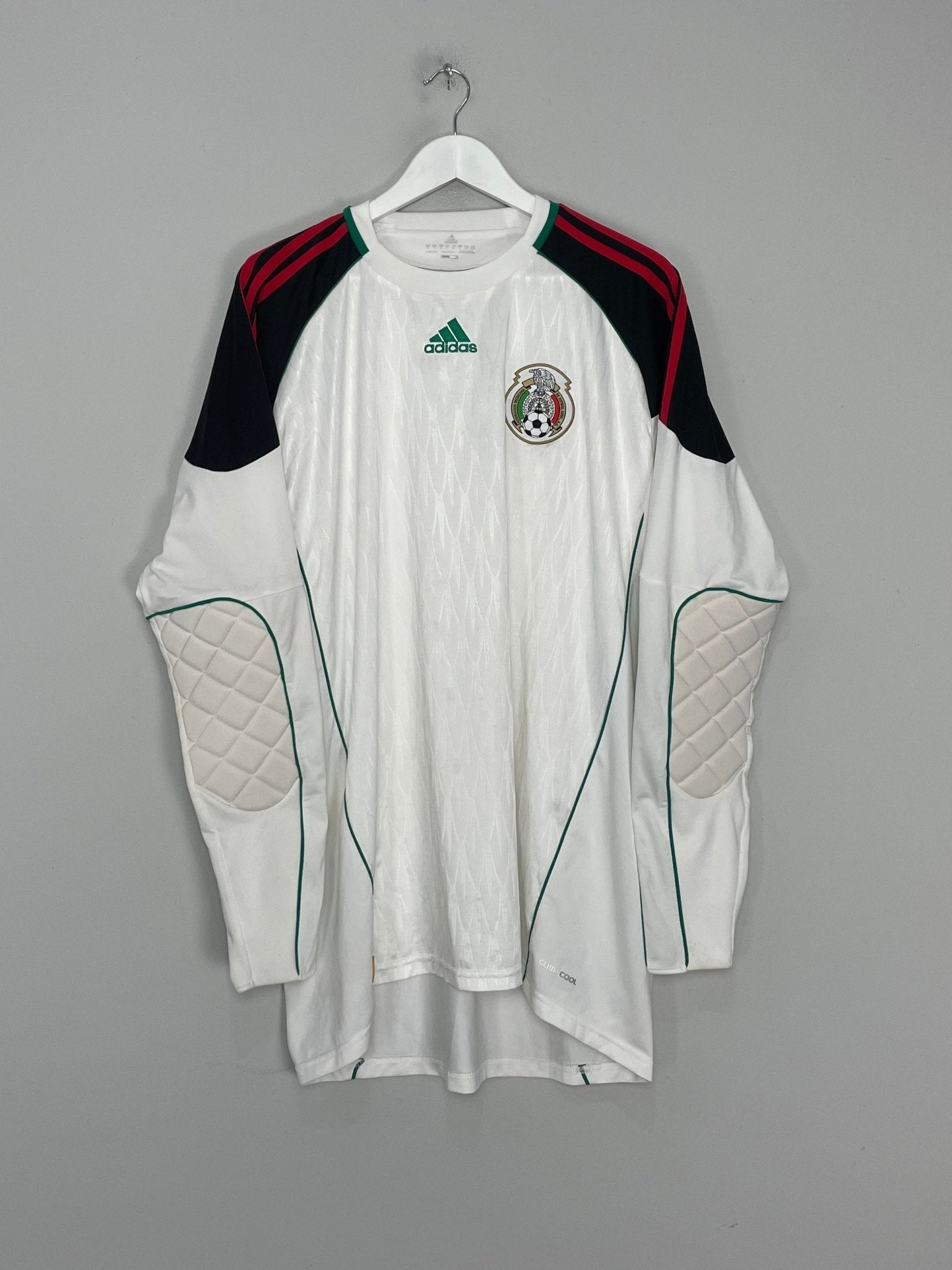 Shop 2010/11 MEXICO GK SHIRT (XL) ADIDAS, classic football shirts, vintage football shirts & retro soccer jerseys at Cult Kits