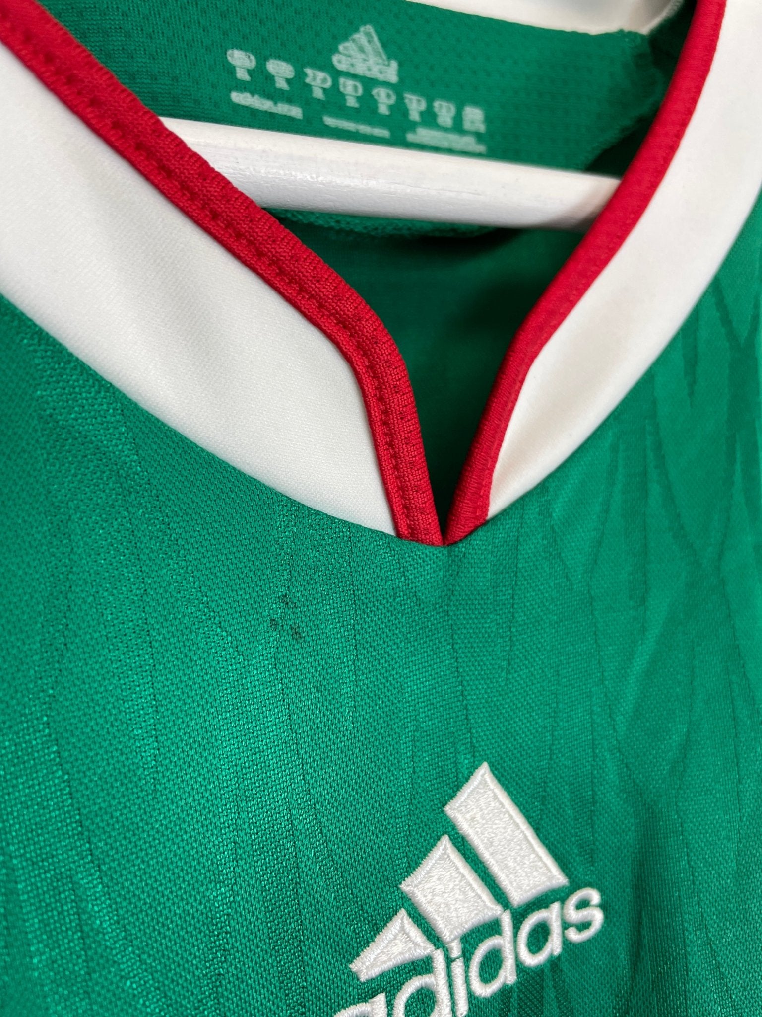 Shop 2010/11 MEXICO MARQUEZ #4 HOME SHIRT (XL) ADIDAS, classic football shirts, vintage football shirts & retro soccer jerseys at Cult Kits