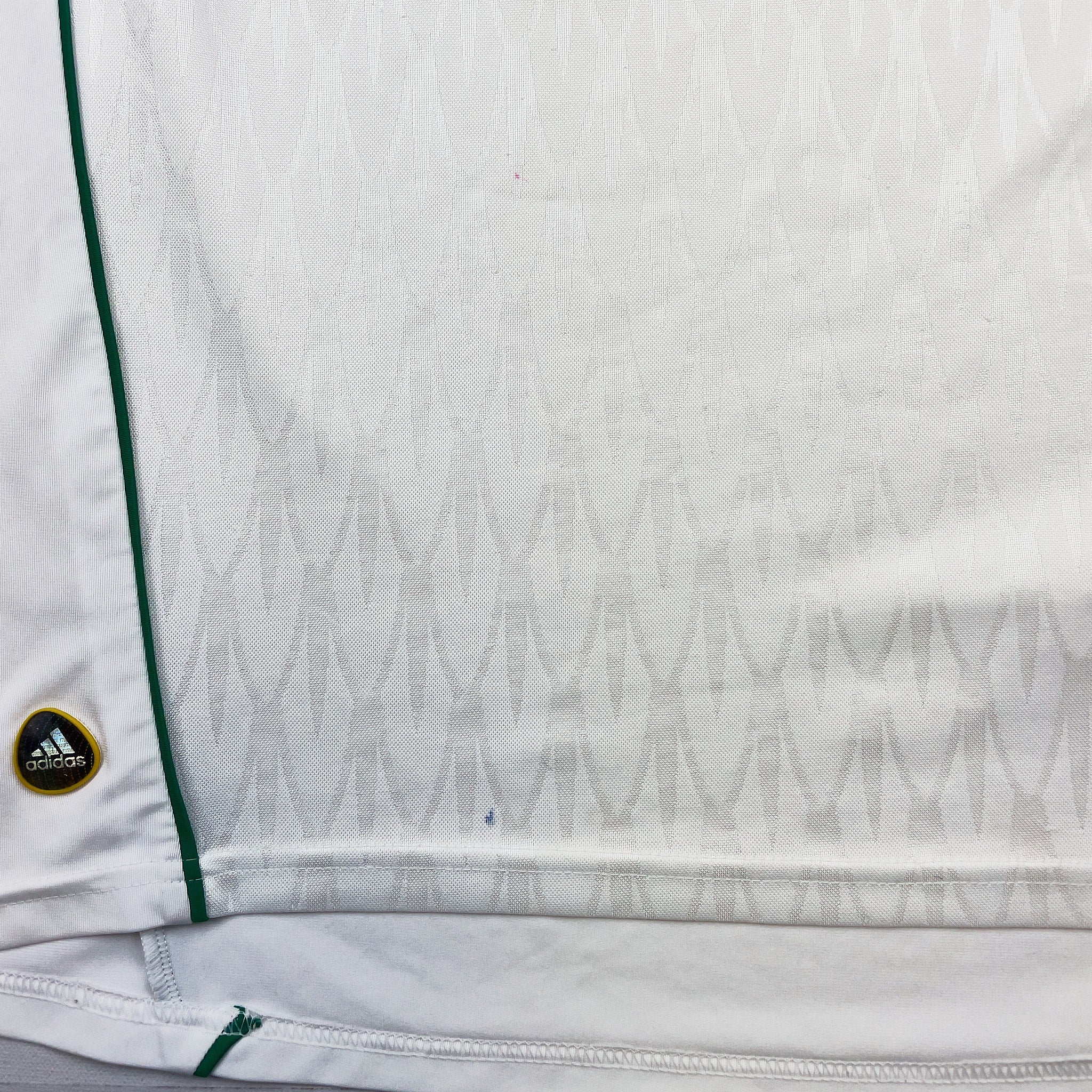 Buy 2010/11 MEXICO OCHOA 1 GK SHIRT (M) ADIDAS ~ Free worldwide shipping available ~ Authentic Vintage Football Shirts from Cult Kits