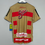Shop 2010/11 MONARCAS MORELIA *SQUAD SIGNED* BNWT HOME SHIRT (S) ATLETICA, classic football shirts, vintage football shirts & retro soccer jerseys at Cult Kits