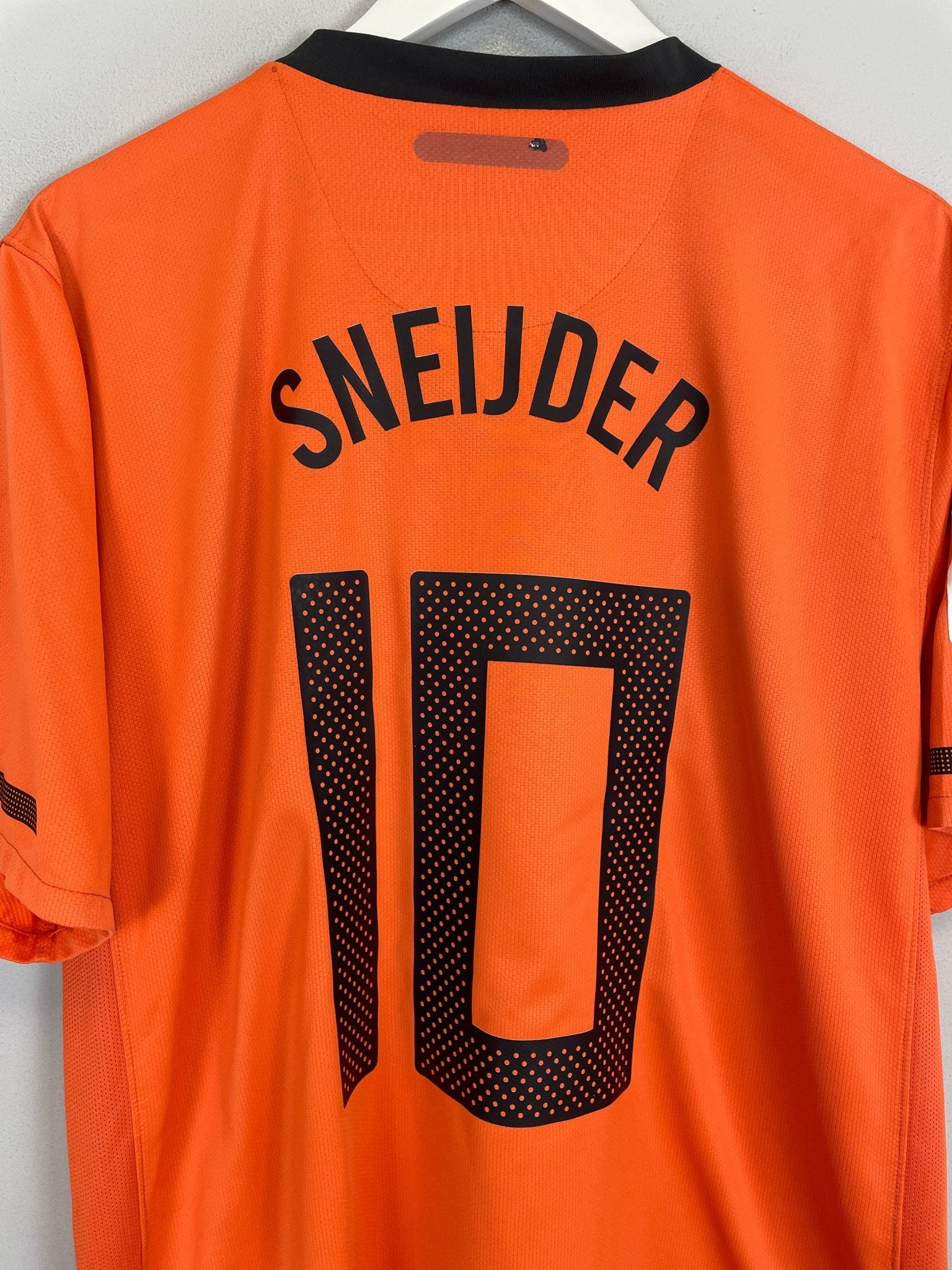 Shop 2010/11 NETHERLANDS SNEIJDER #10 HOME SHIRT (XL) NIKE, classic football shirts, vintage football shirts & retro soccer jerseys at Cult Kits
