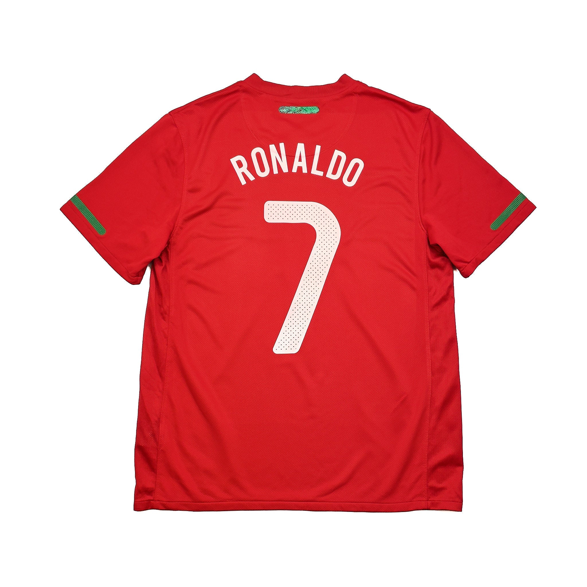 Buy 2010/11 Portugal Ronaldo 7 Home Shirt (M) Nike ~ Free worldwide shipping ~ Authentic Vintage Football Shirts from Cult Kits