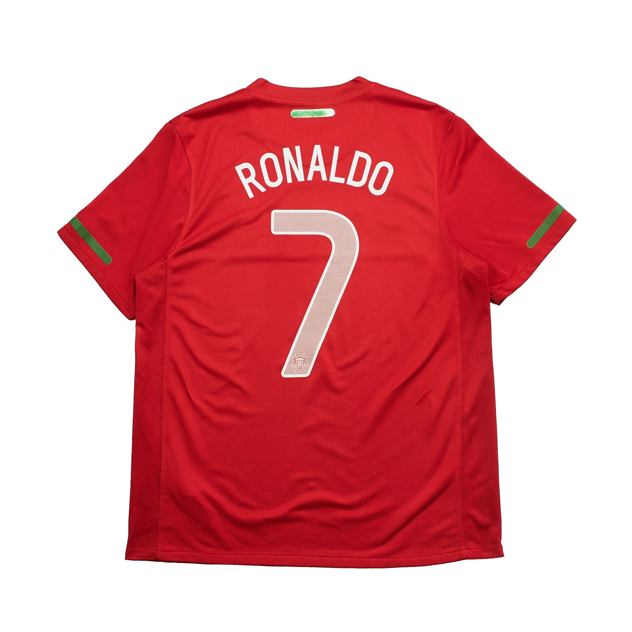 Buy 2010/11 Portugal Ronaldo 7 Home Shirt (M) Nike ~ Free worldwide shipping ~ Authentic Vintage Football Shirts from Cult Kits