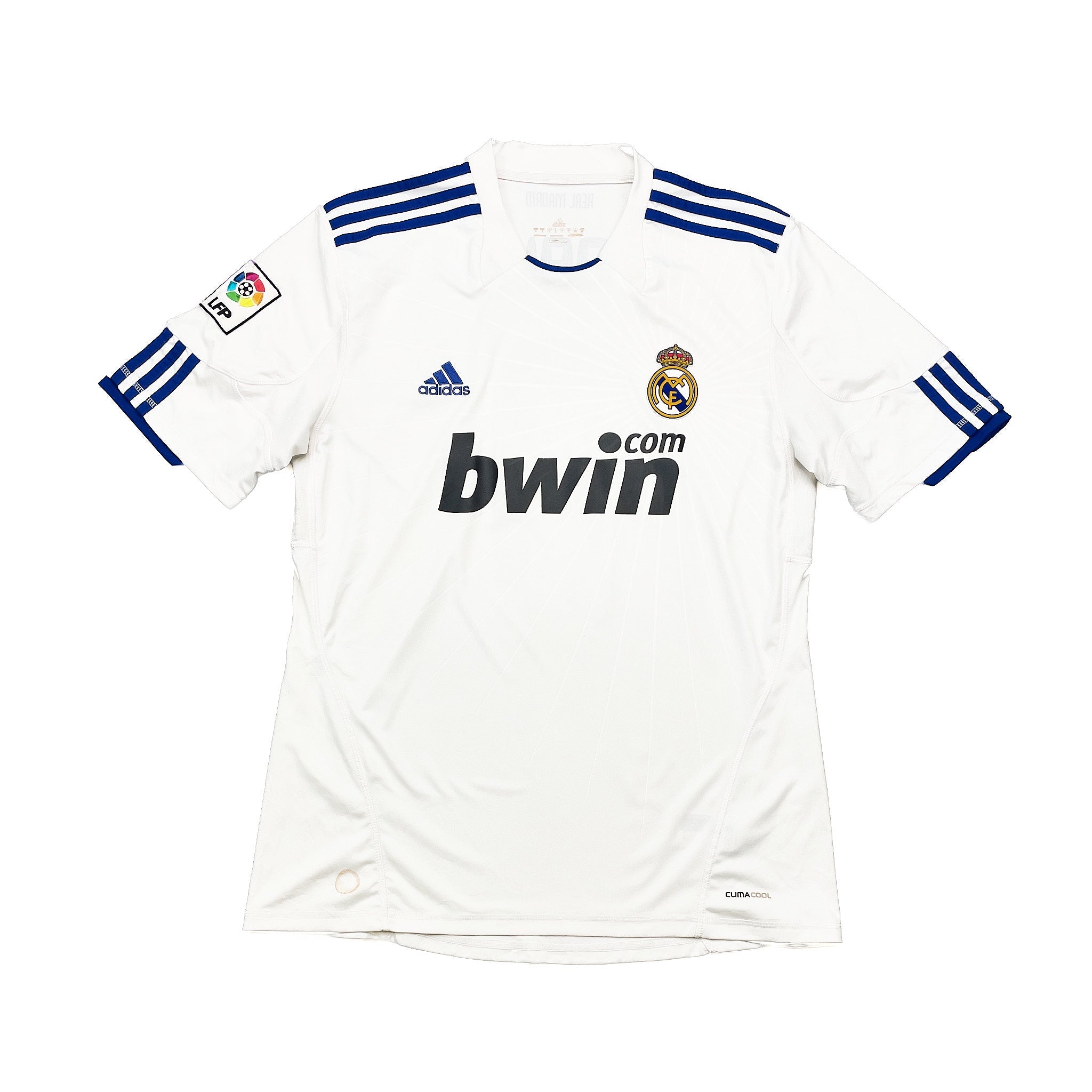 Buy 2010/11 Real Madrid Ronaldo 7 Home Shirt (L) Adidas ~ Free worldwide shipping ~ Authentic Vintage Football Shirts from Cult Kits