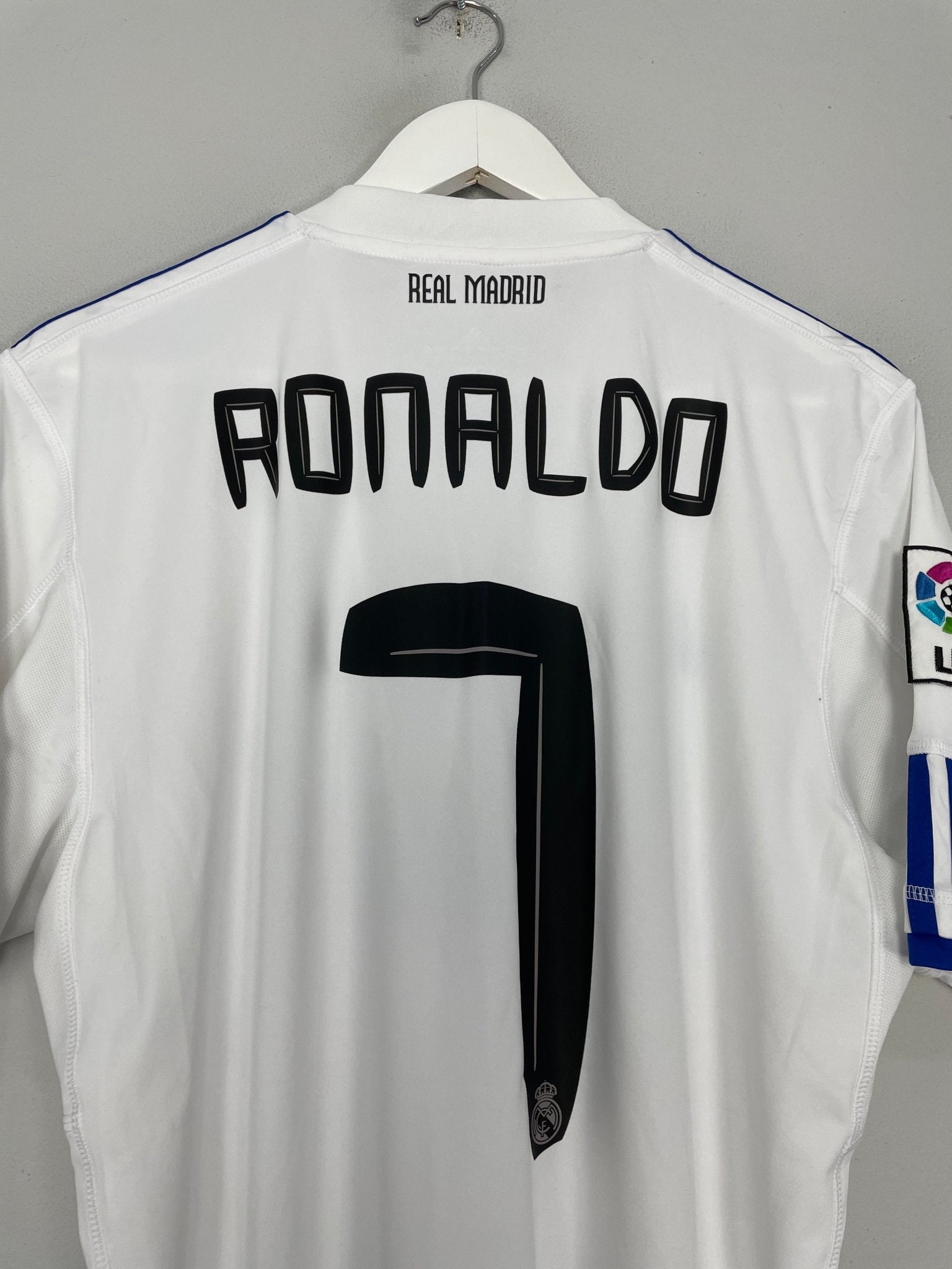 Shop 2010/11 REAL MADRID RONALDO #7 HOME SHIRT (M) ADIDAS, classic football shirts, vintage football shirts & retro soccer jerseys at Cult Kits