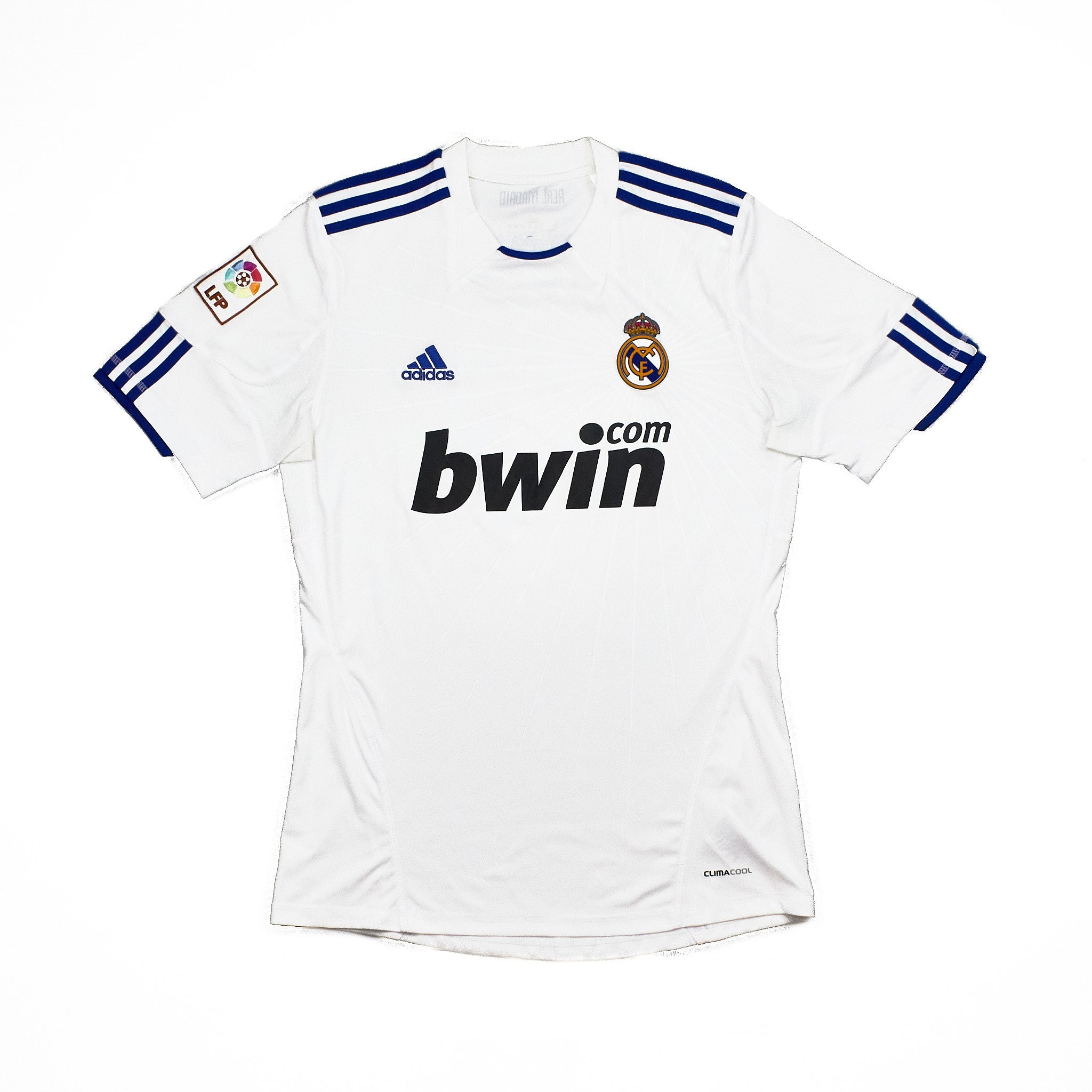 Buy 2010/11 Real Madrid Ronaldo 7 Home Shirt (M) Adidas ~ Free worldwide shipping ~ Authentic Vintage Football Shirts from Cult Kits