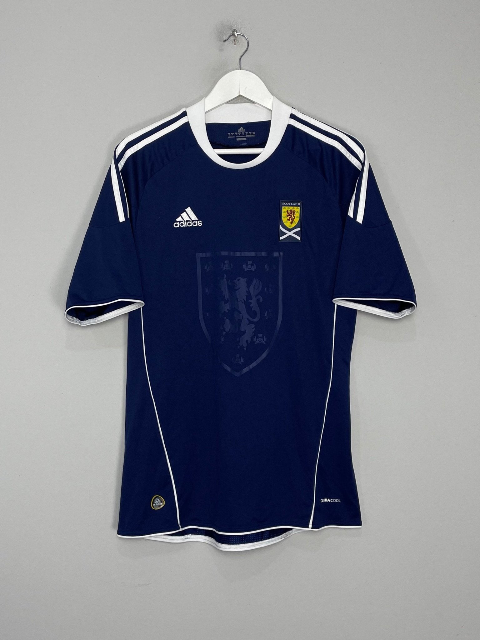 Shop 2010/11 SCOTLAND HOME SHIRT (M) ADIDAS, classic football shirts, vintage football shirts & retro soccer jerseys at Cult Kits