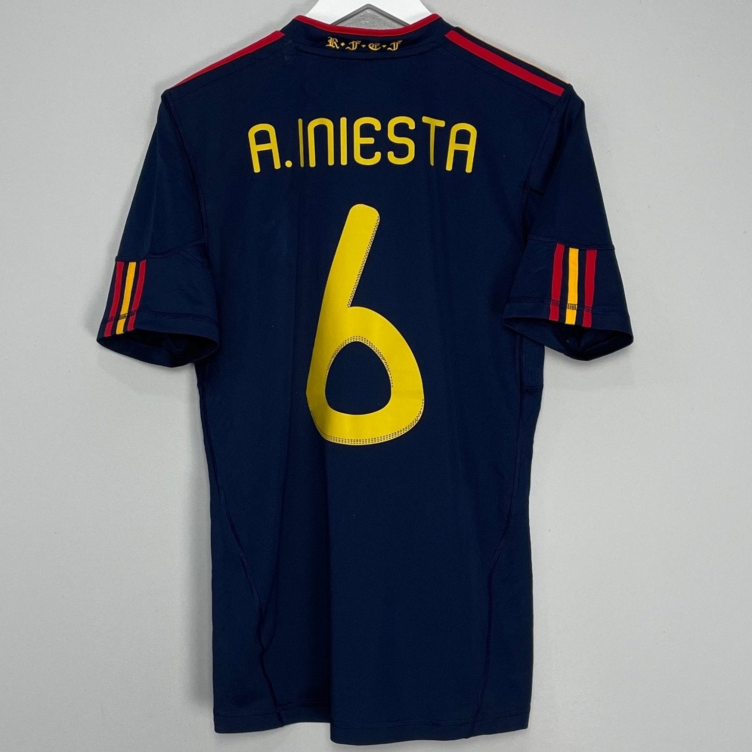 Shop 2010/11 SPAIN A.INIESTA #6 AWAY SHIRT (S) ADIDAS, classic football shirts, vintage football shirts & retro soccer jerseys at Cult Kits