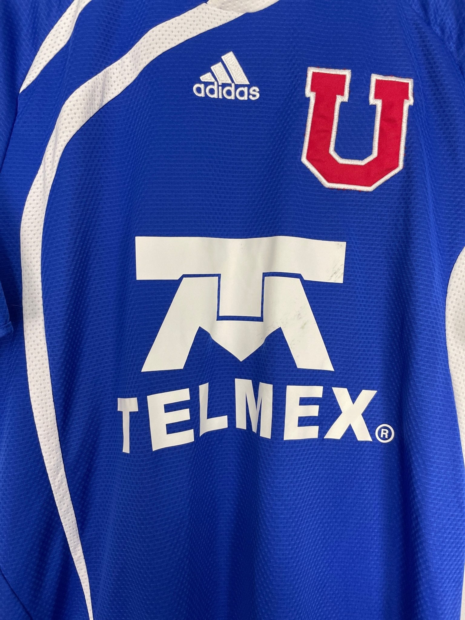 Shop 2010/11 UNIVERSIDAD DE CHILE *PROTOTYPE* HOME SHIRT (L) ADIDAS, classic football shirts, vintage football shirts & retro soccer jerseys at Cult Kits
