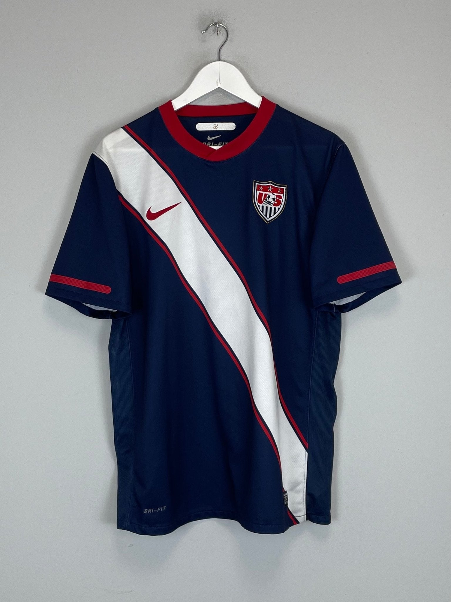 Shop 2010/11 USA AWAY SHIRT (L) NIKE, classic football shirts, vintage football shirts & retro soccer jerseys at Cult Kits