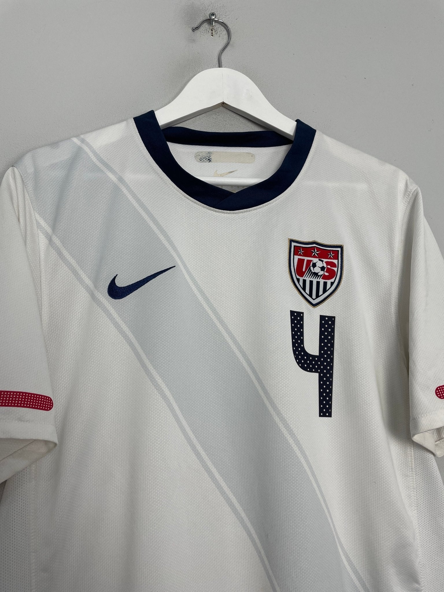 Shop 2010/11 USA BRADLEY #4 HOME SHIRT (L) NIKE, classic football shirts, vintage football shirts & retro soccer jerseys at Cult Kits