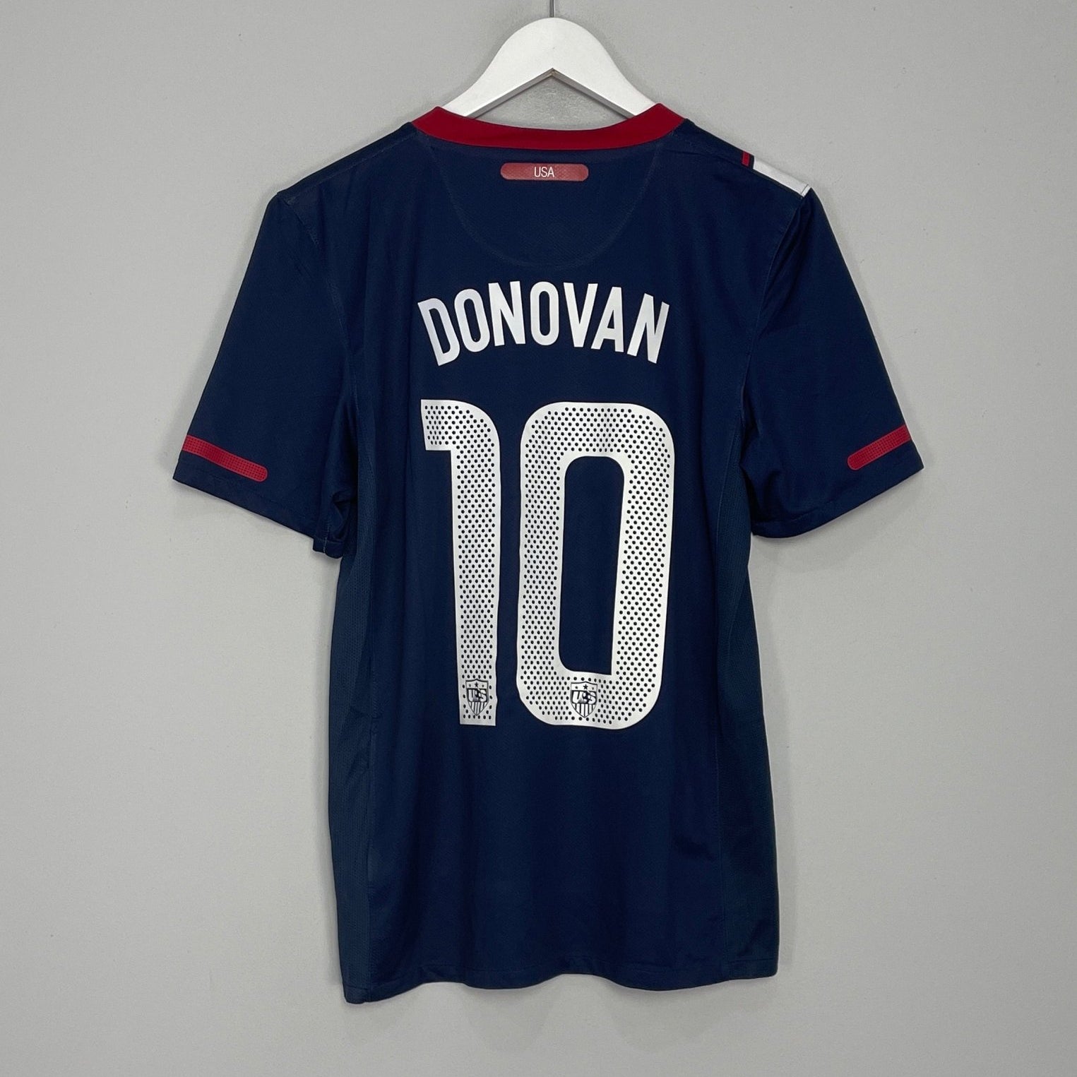 Shop 2010/11 USA DONOVAN #10 AWAY SHIRT (S) NIKE, classic football shirts, vintage football shirts & retro soccer jerseys at Cult Kits